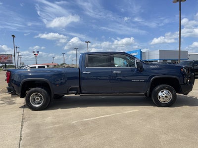 2022 Chevrolet Silverado 3500HD High Country