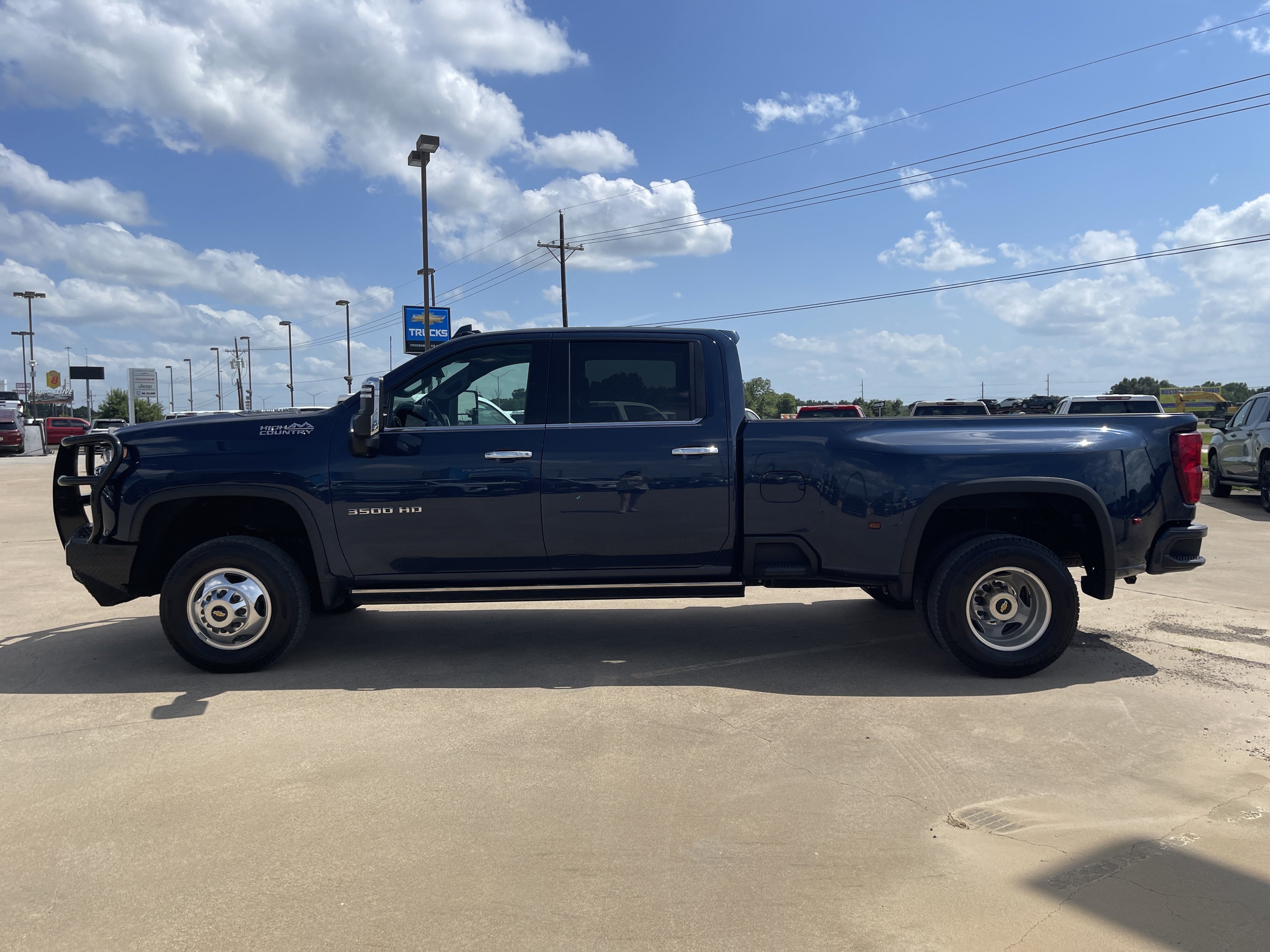 2022 Chevrolet Silverado 3500HD High Country