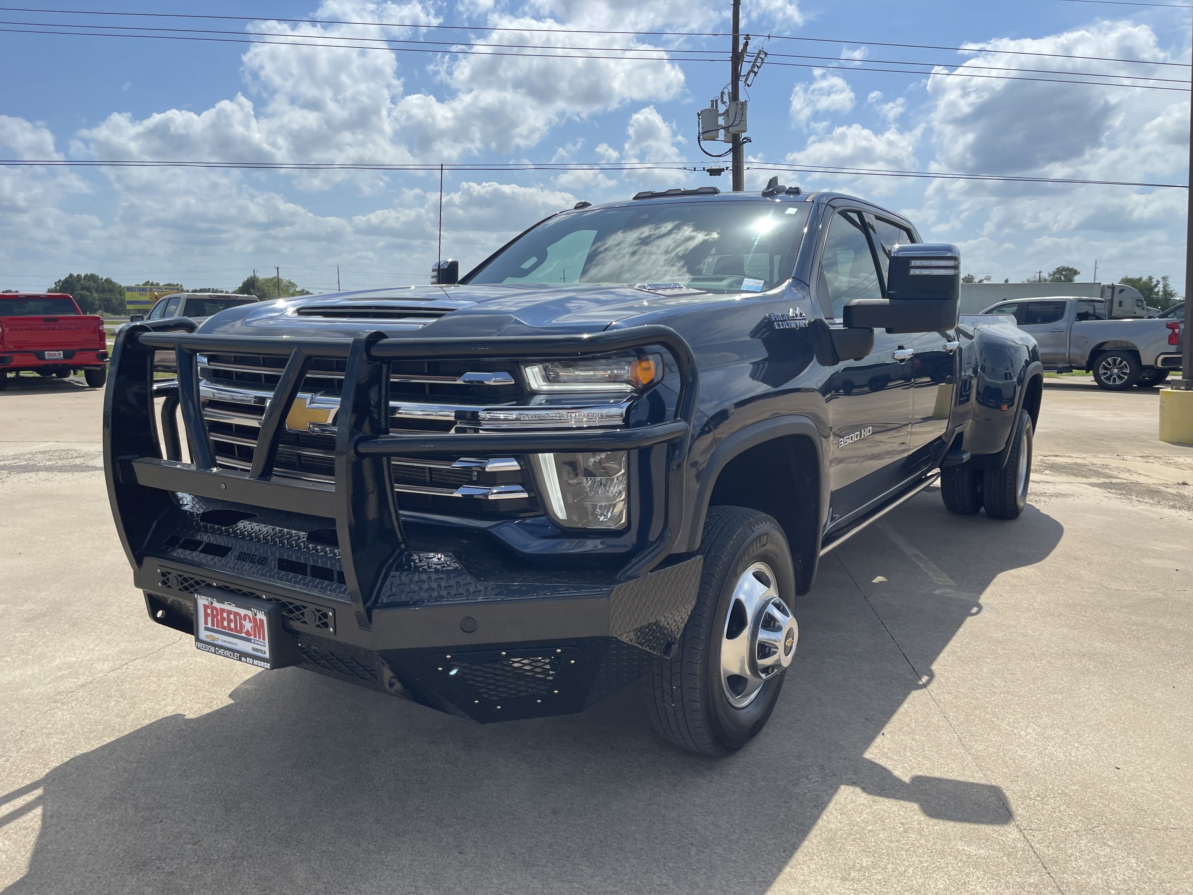 2022 Chevrolet Silverado 3500HD High Country