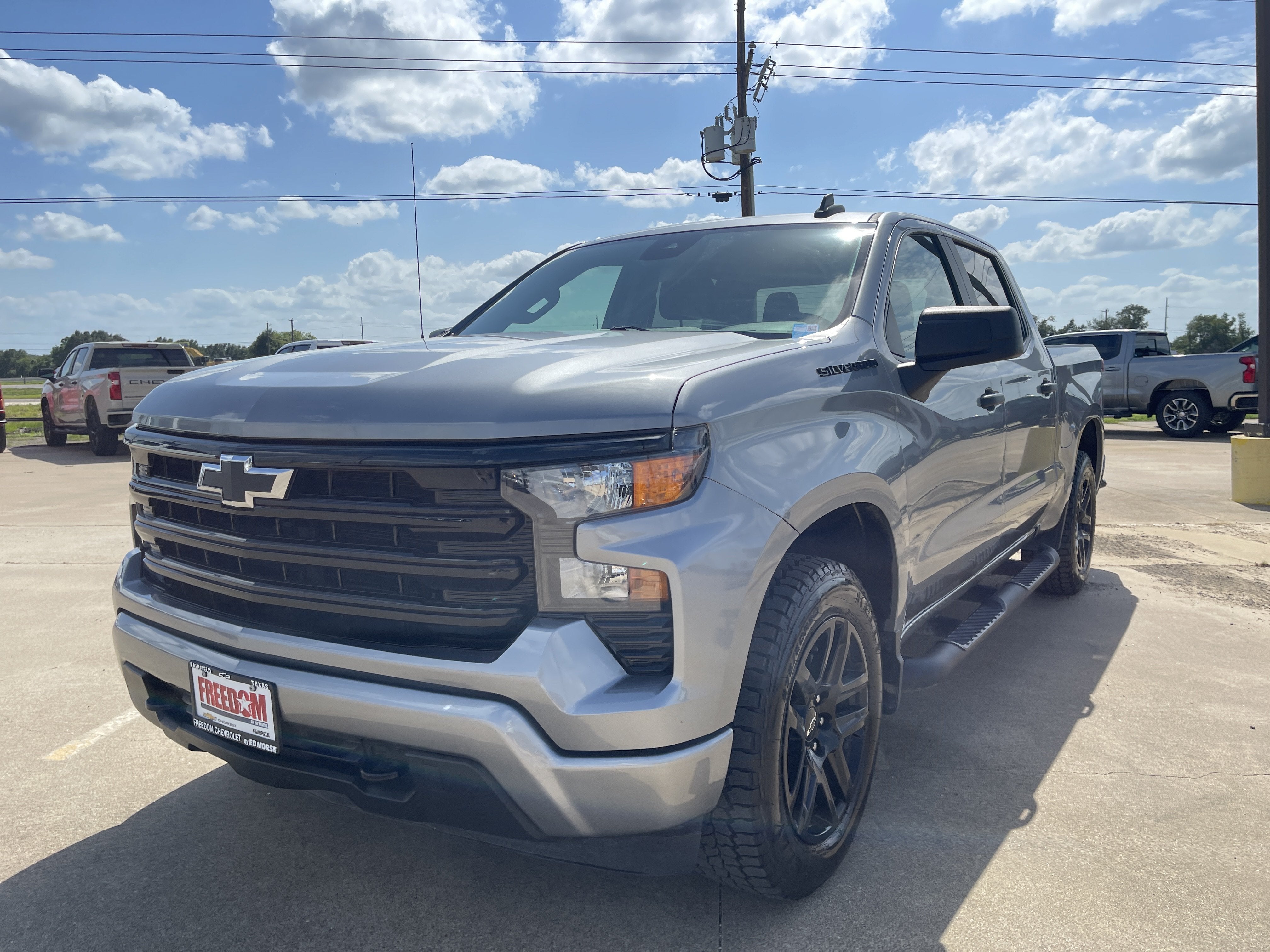 2024 Chevrolet Silverado 1500 Custom