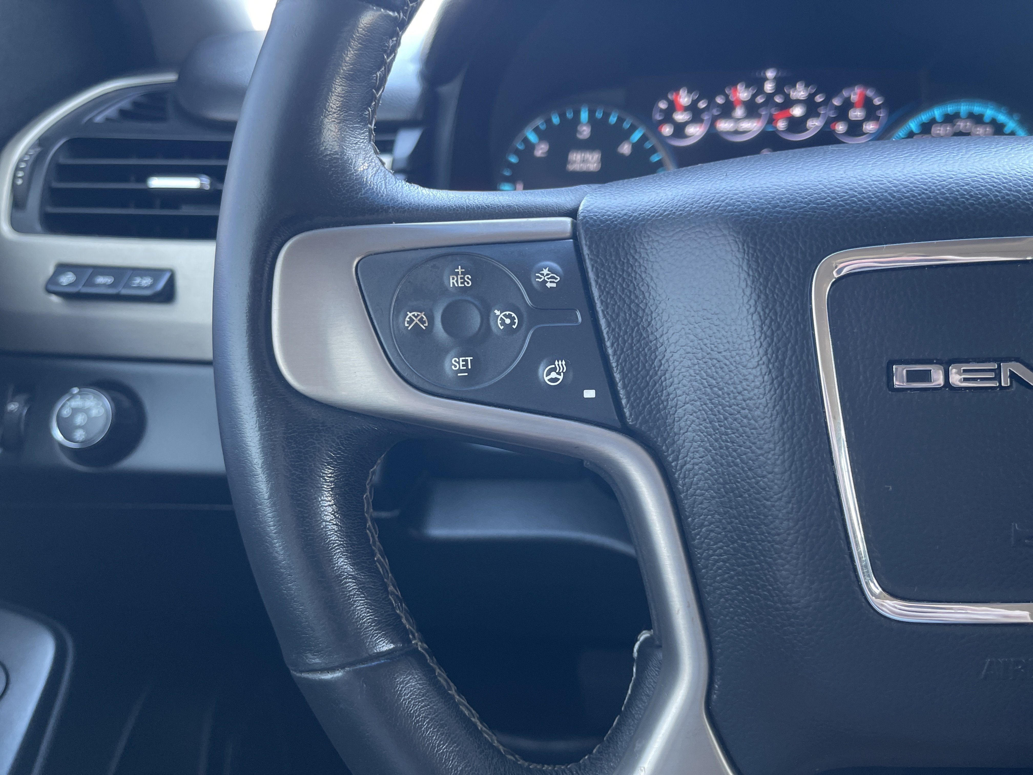 2019 GMC Yukon XL Denali