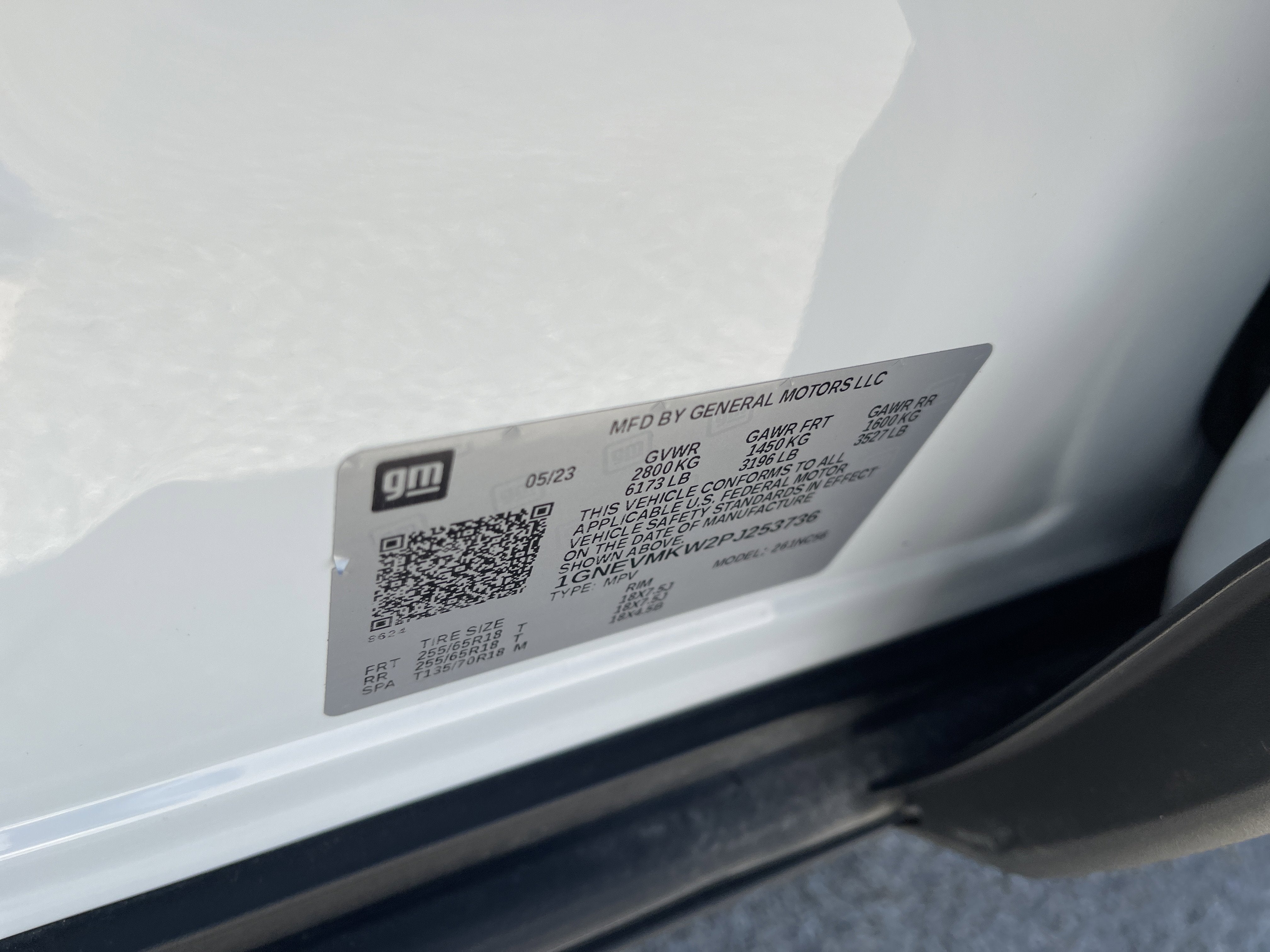 2023 Chevrolet Traverse LT Cloth