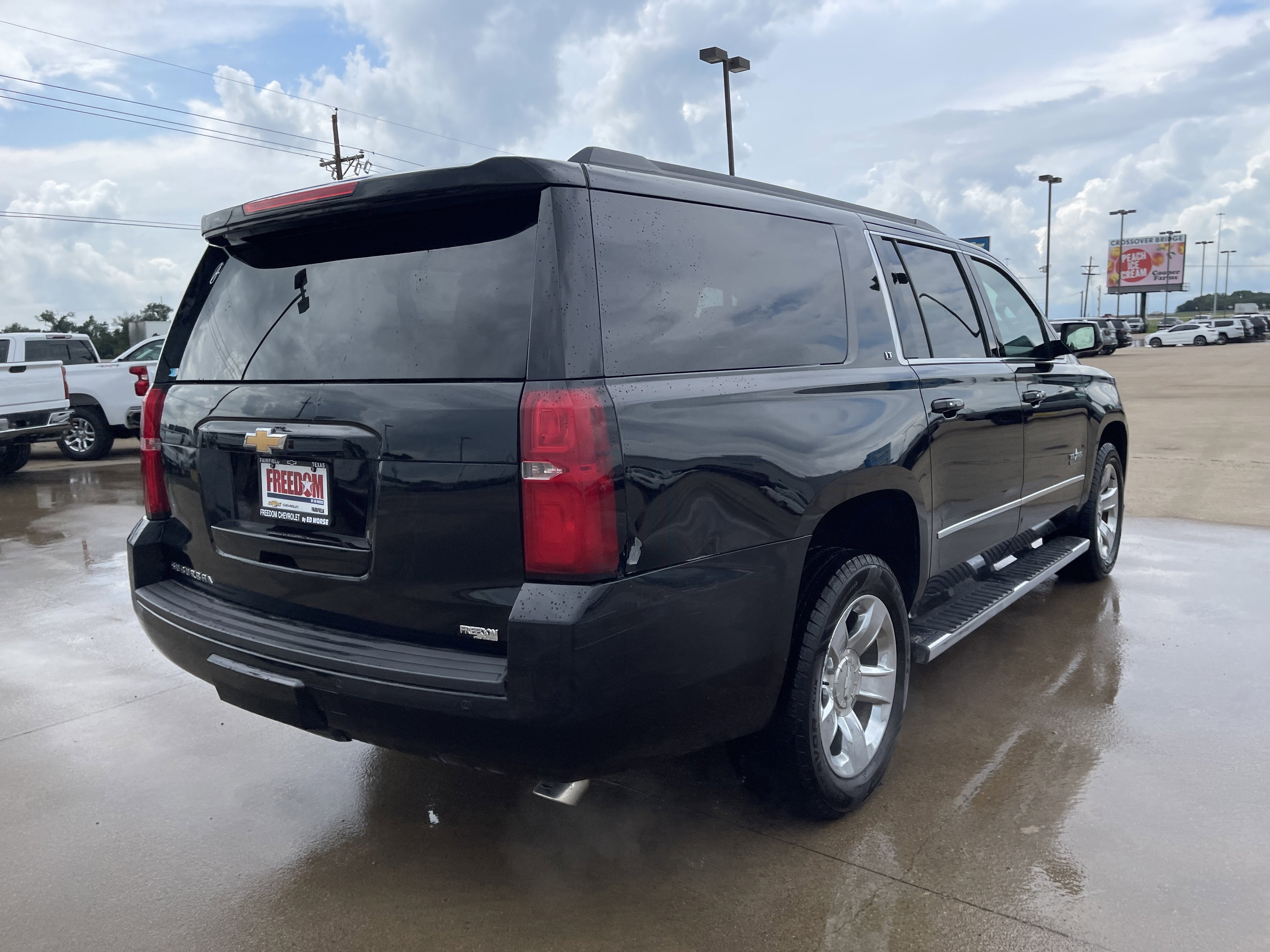 2019 Chevrolet Suburban LT