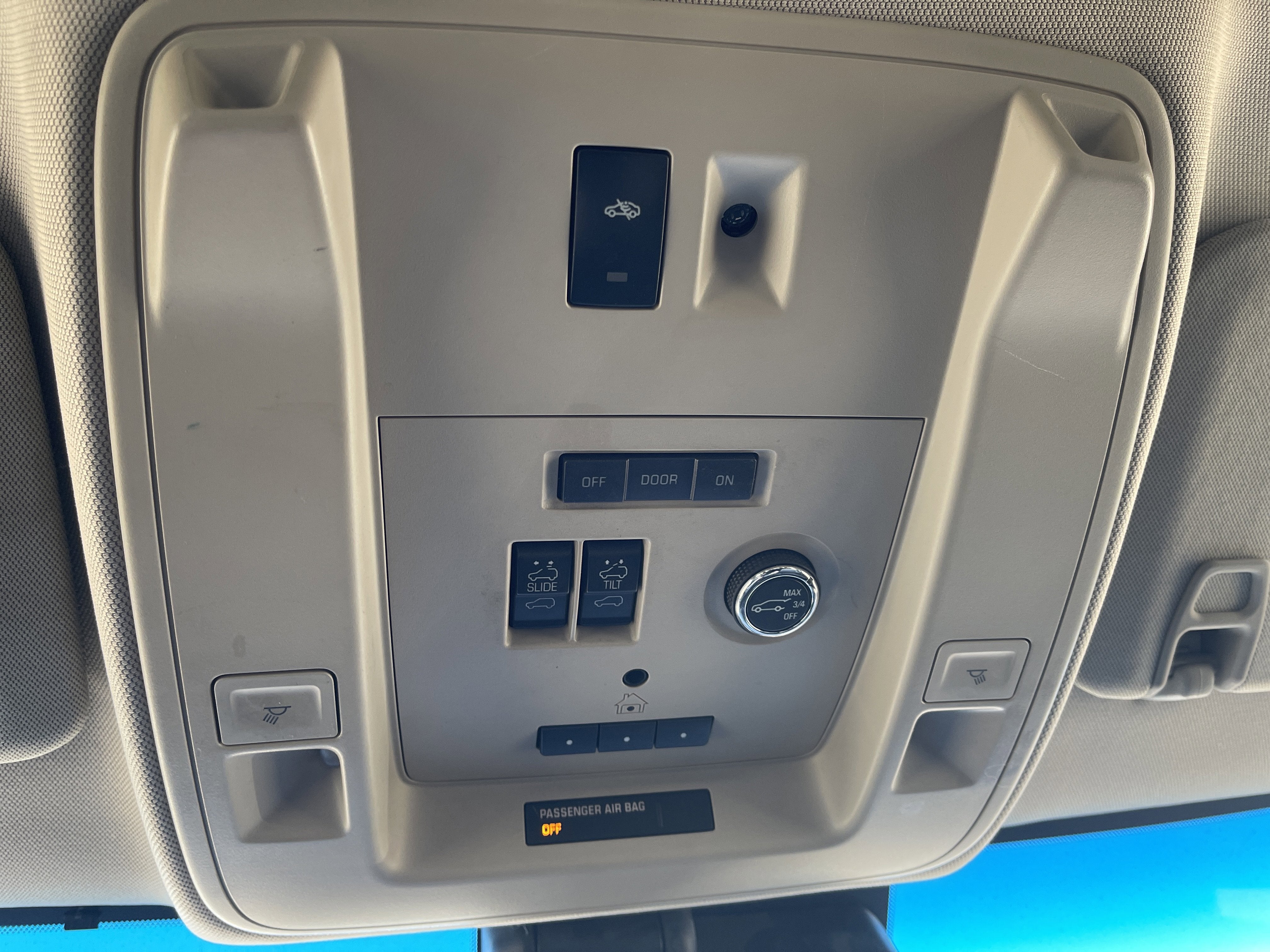 2018 Chevrolet Suburban Premier