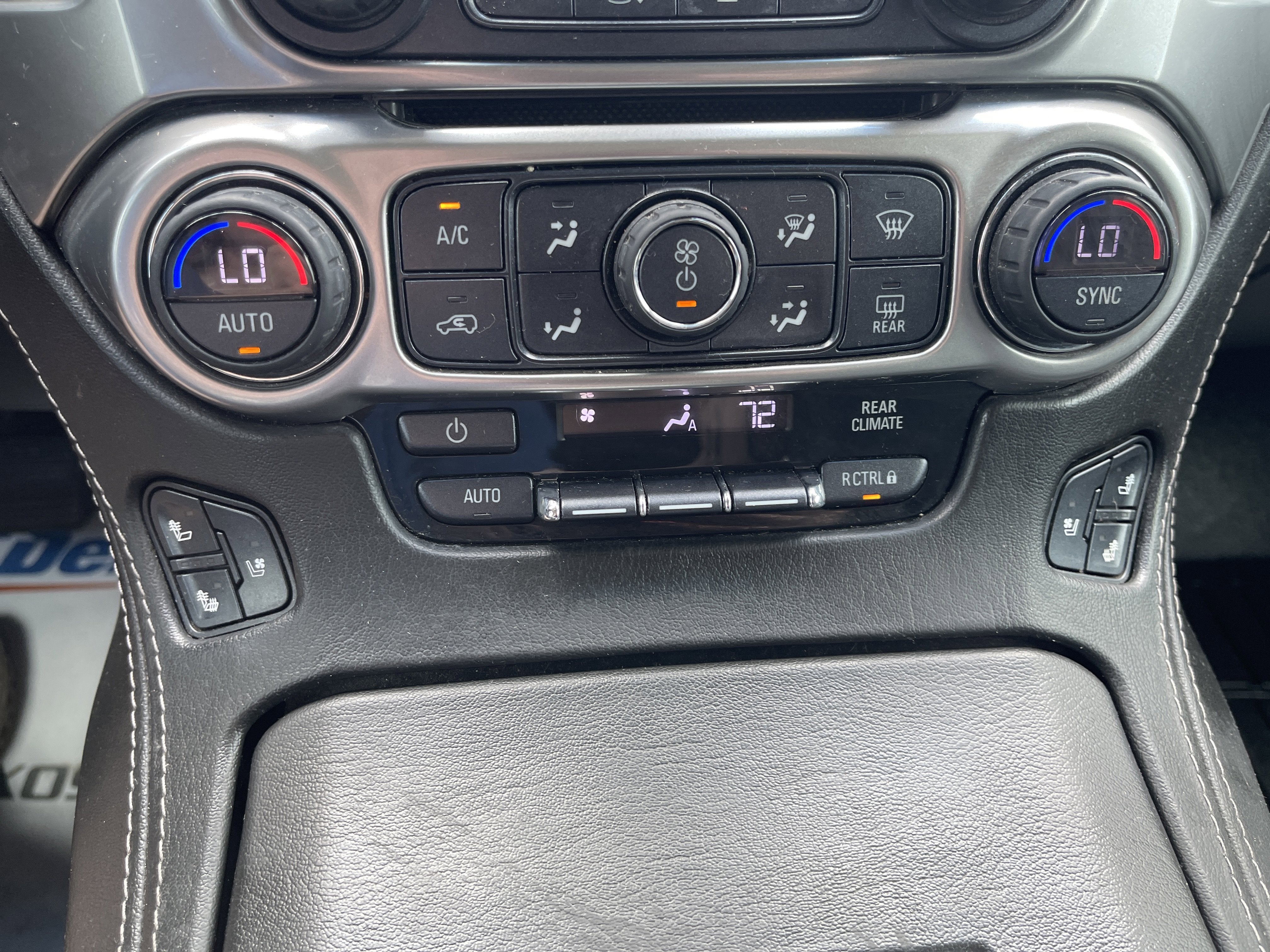 2018 Chevrolet Suburban Premier