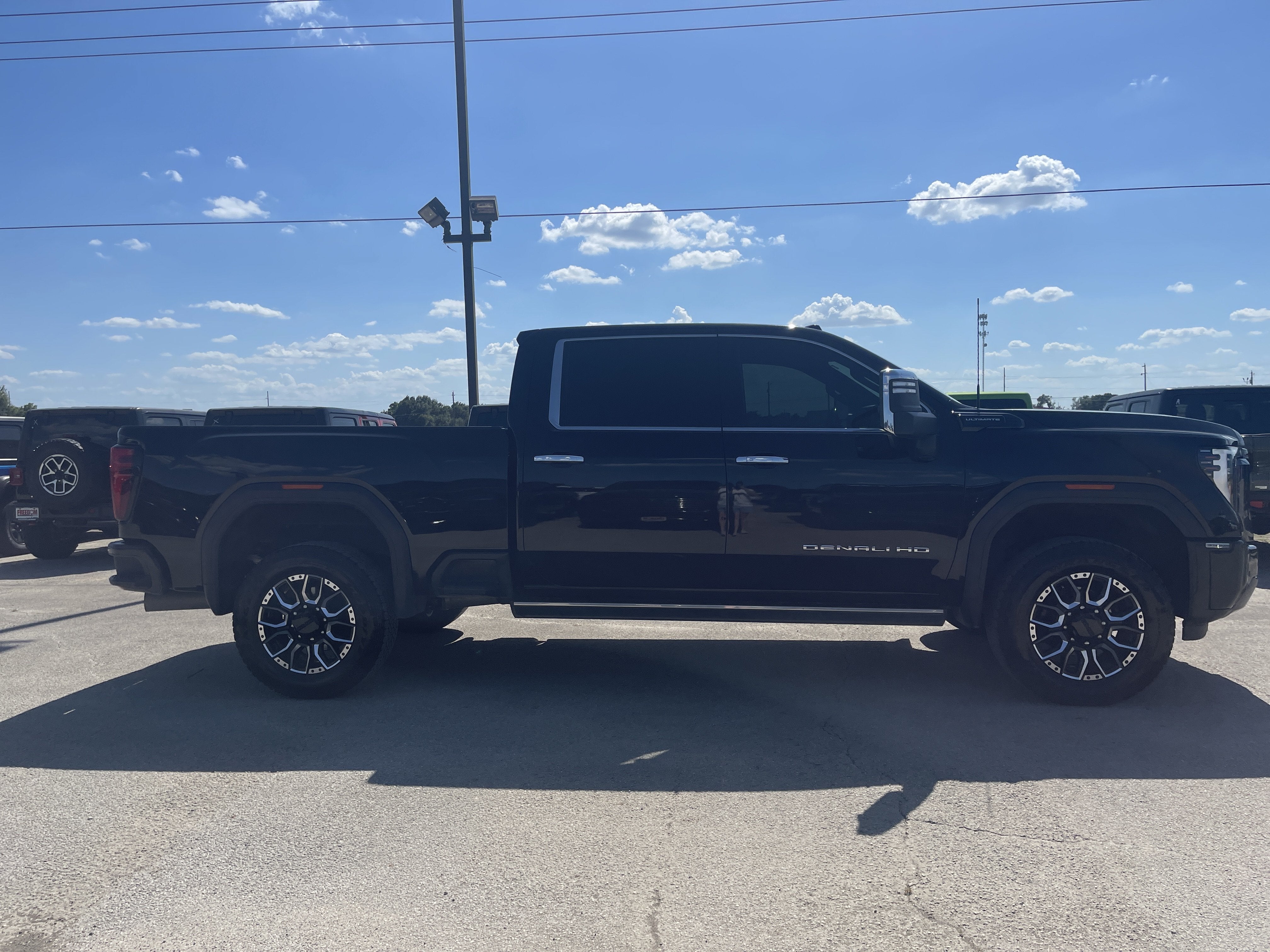2024 GMC Sierra 3500HD Denali Ultimate