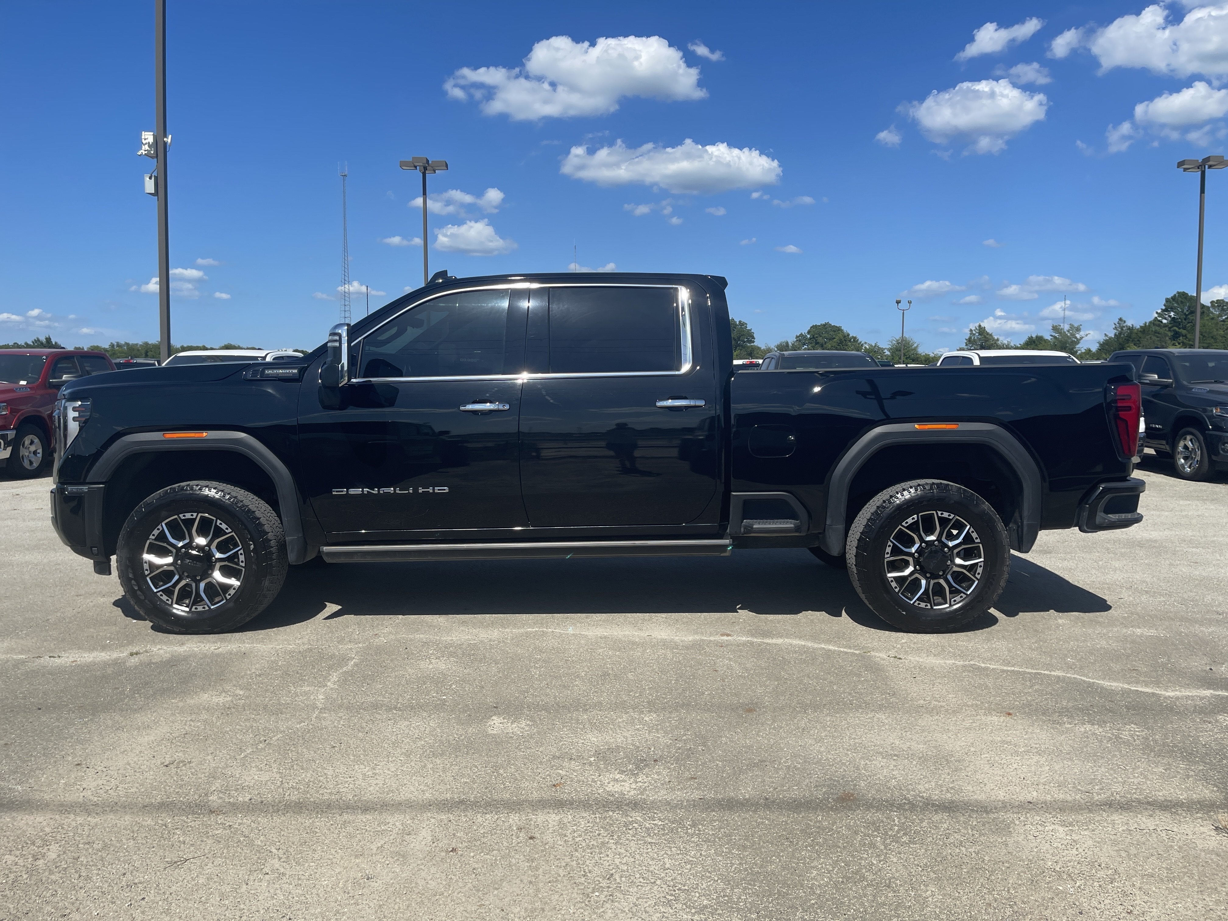 2024 GMC Sierra 3500HD Denali Ultimate