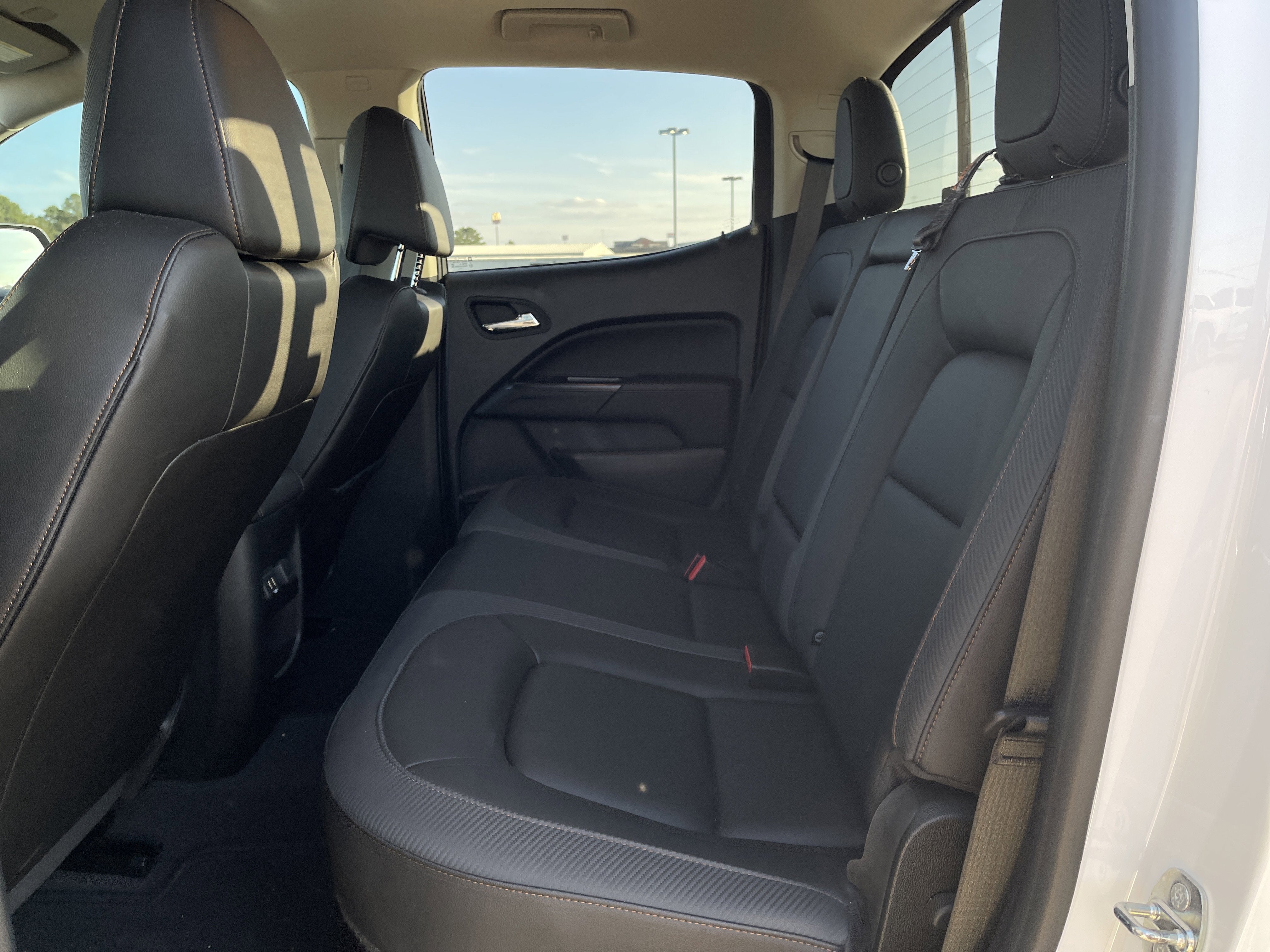 2021 GMC Canyon 4WD AT4 w/Leather