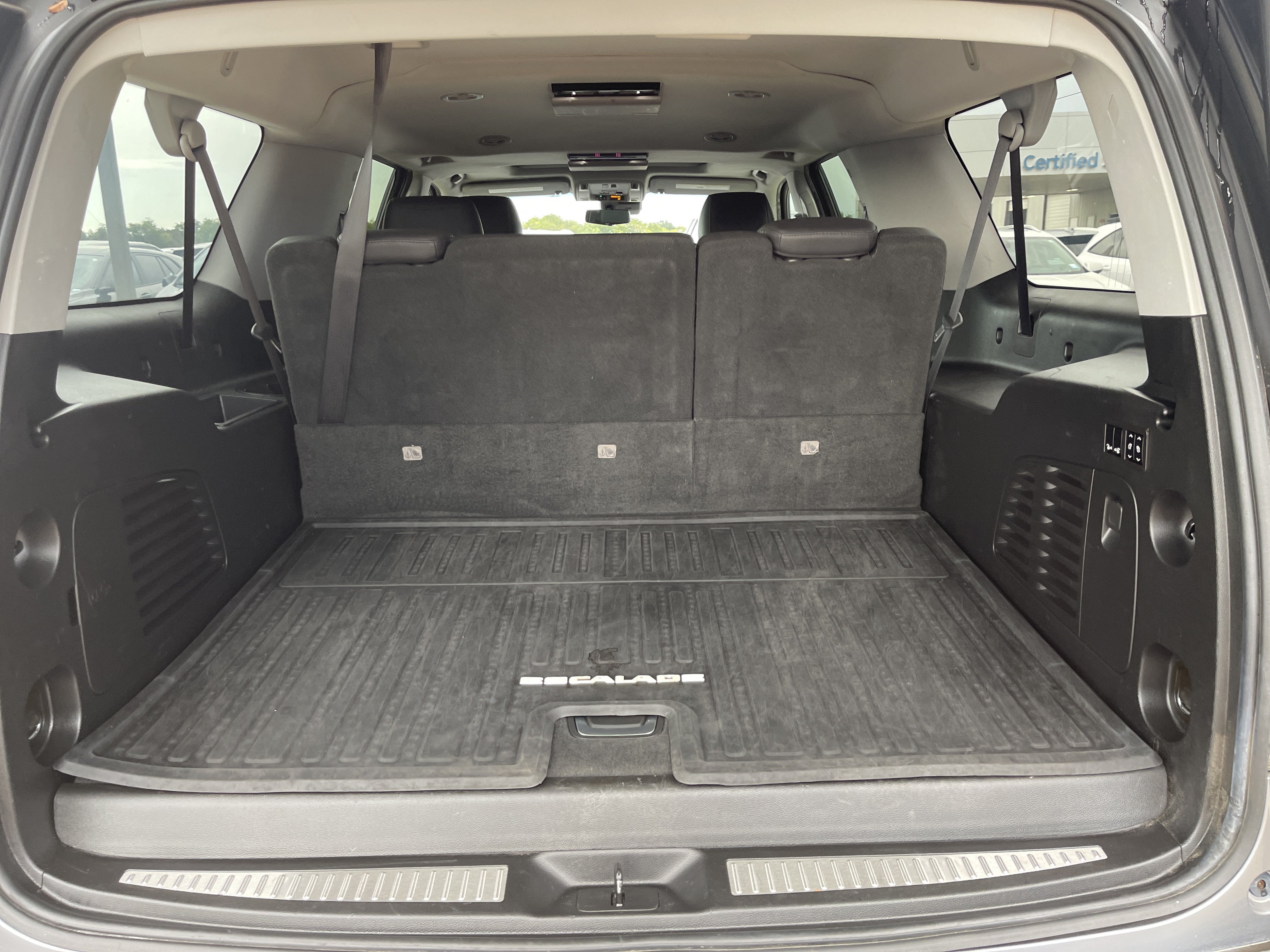 2019 Cadillac Escalade ESV Premium Luxury