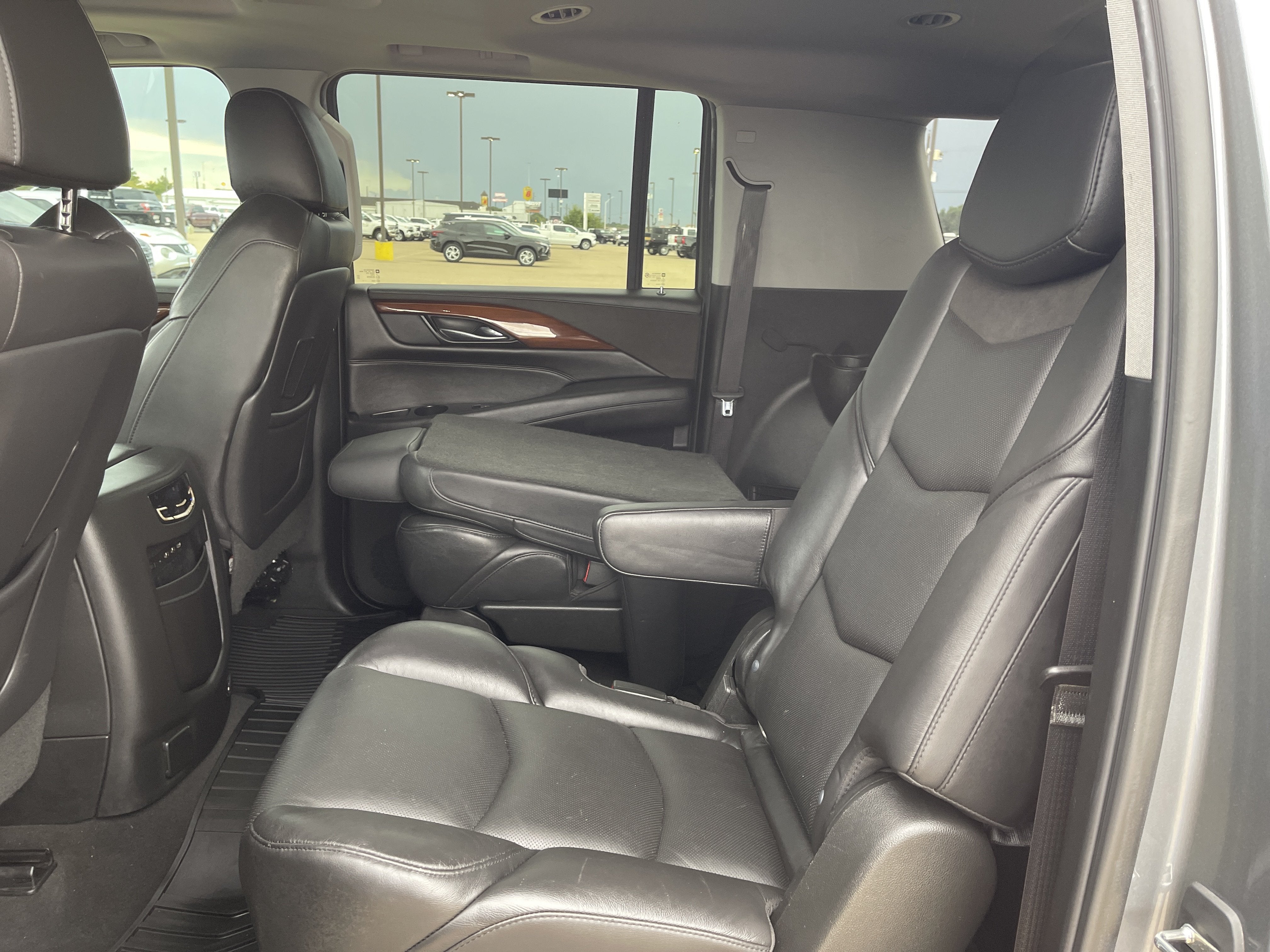 2019 Cadillac Escalade ESV Premium Luxury