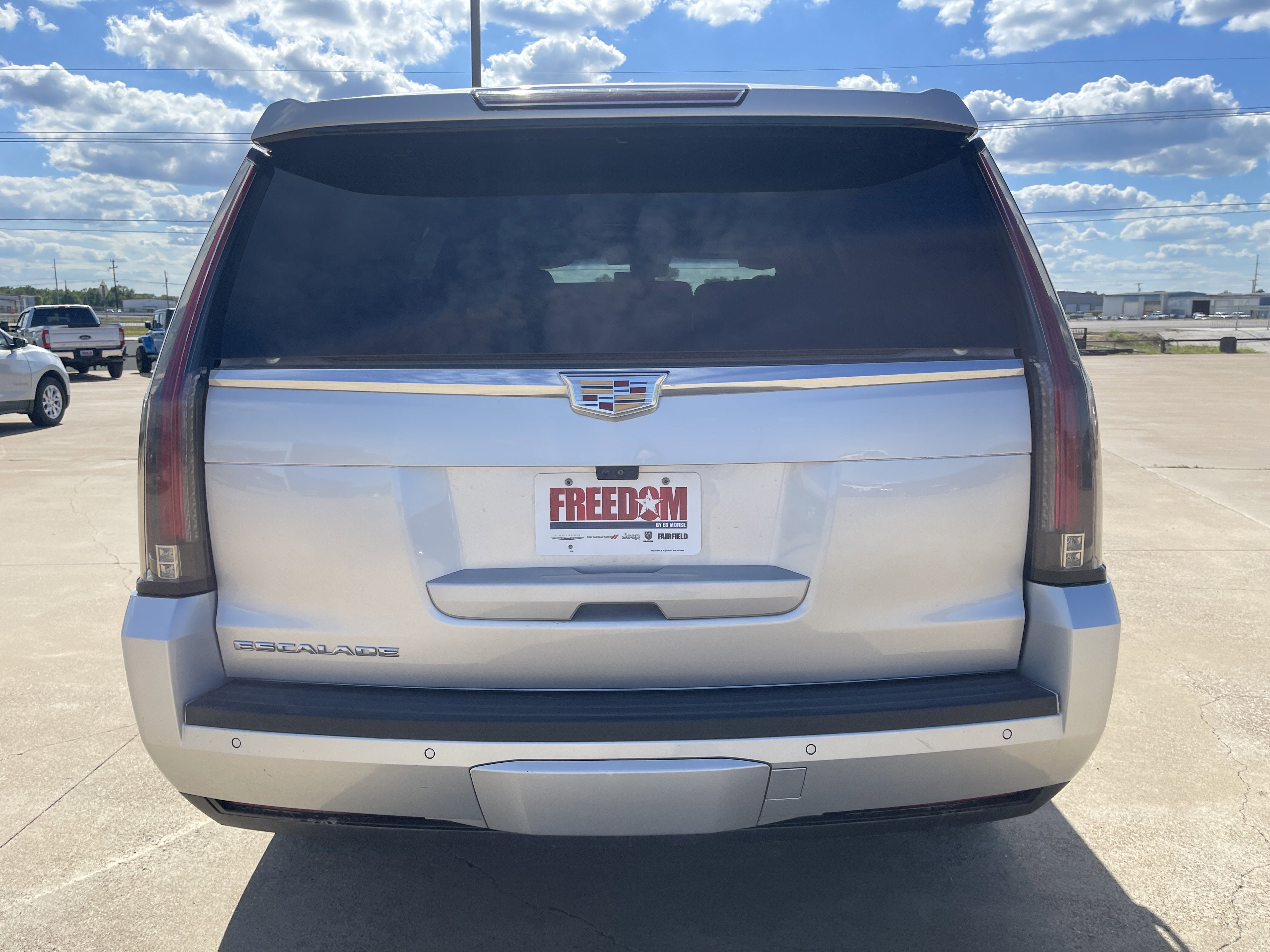 2020 Cadillac Escalade Premium Luxury