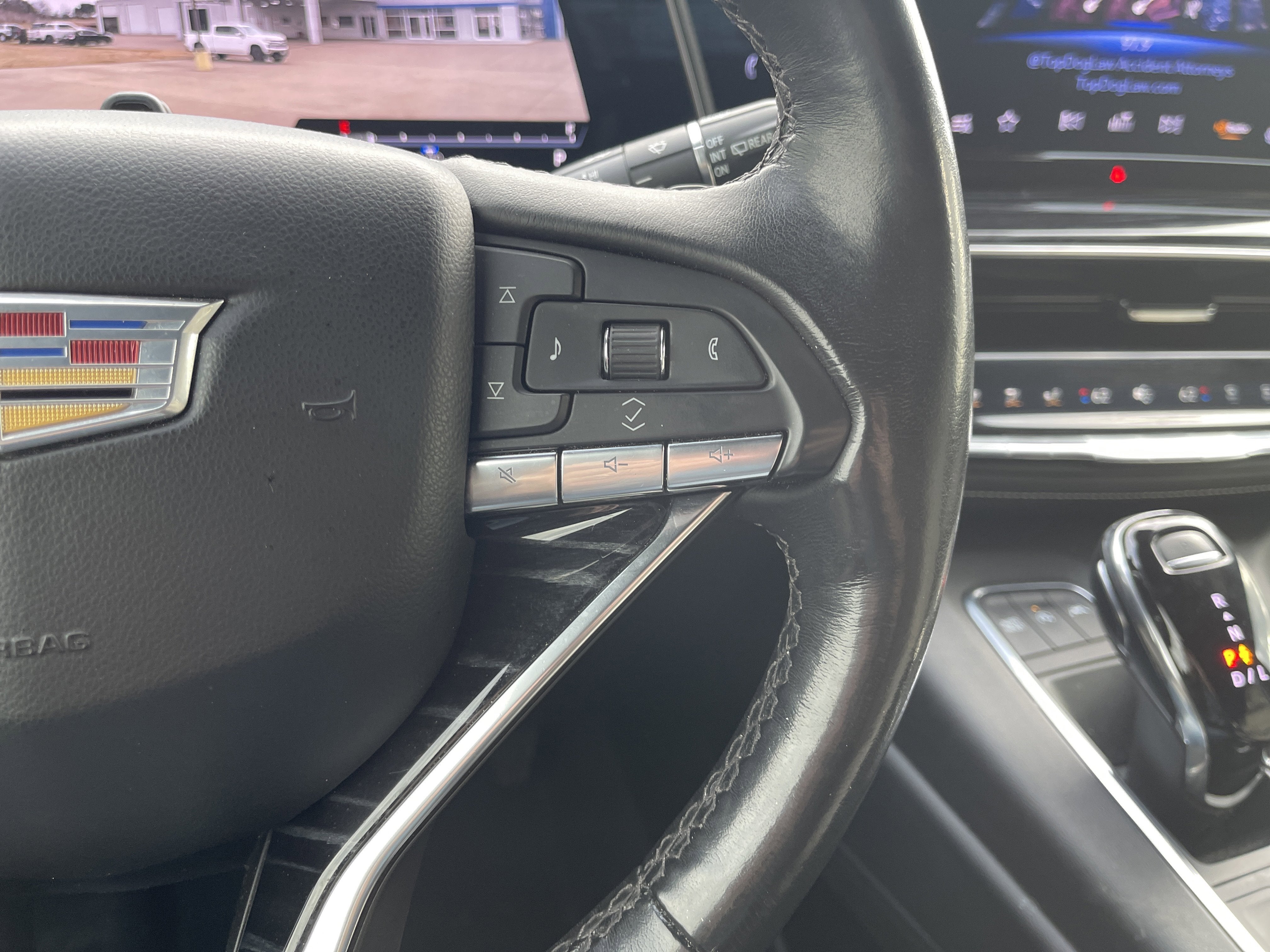 2022 Cadillac Escalade Sport