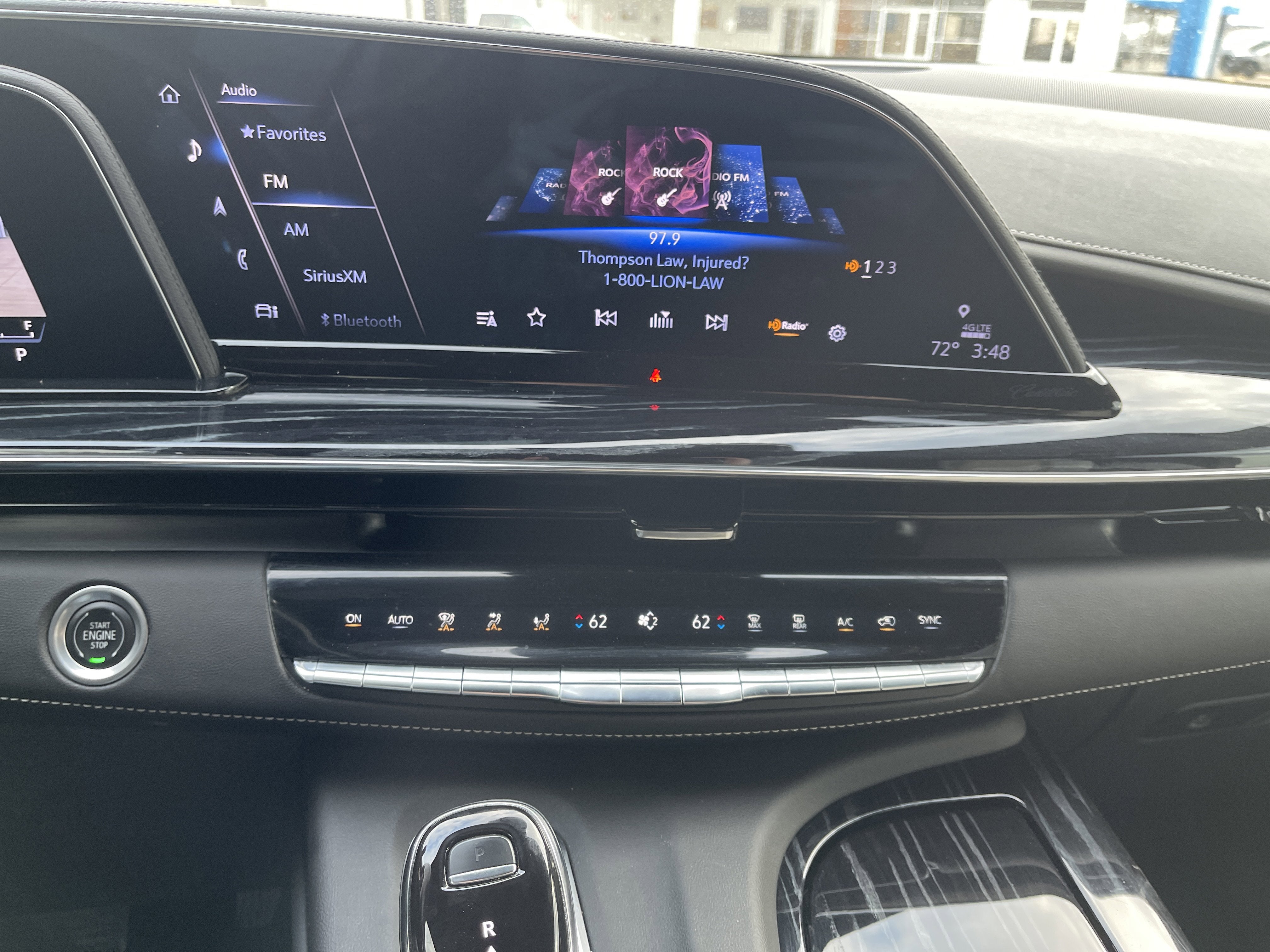 2022 Cadillac Escalade Sport