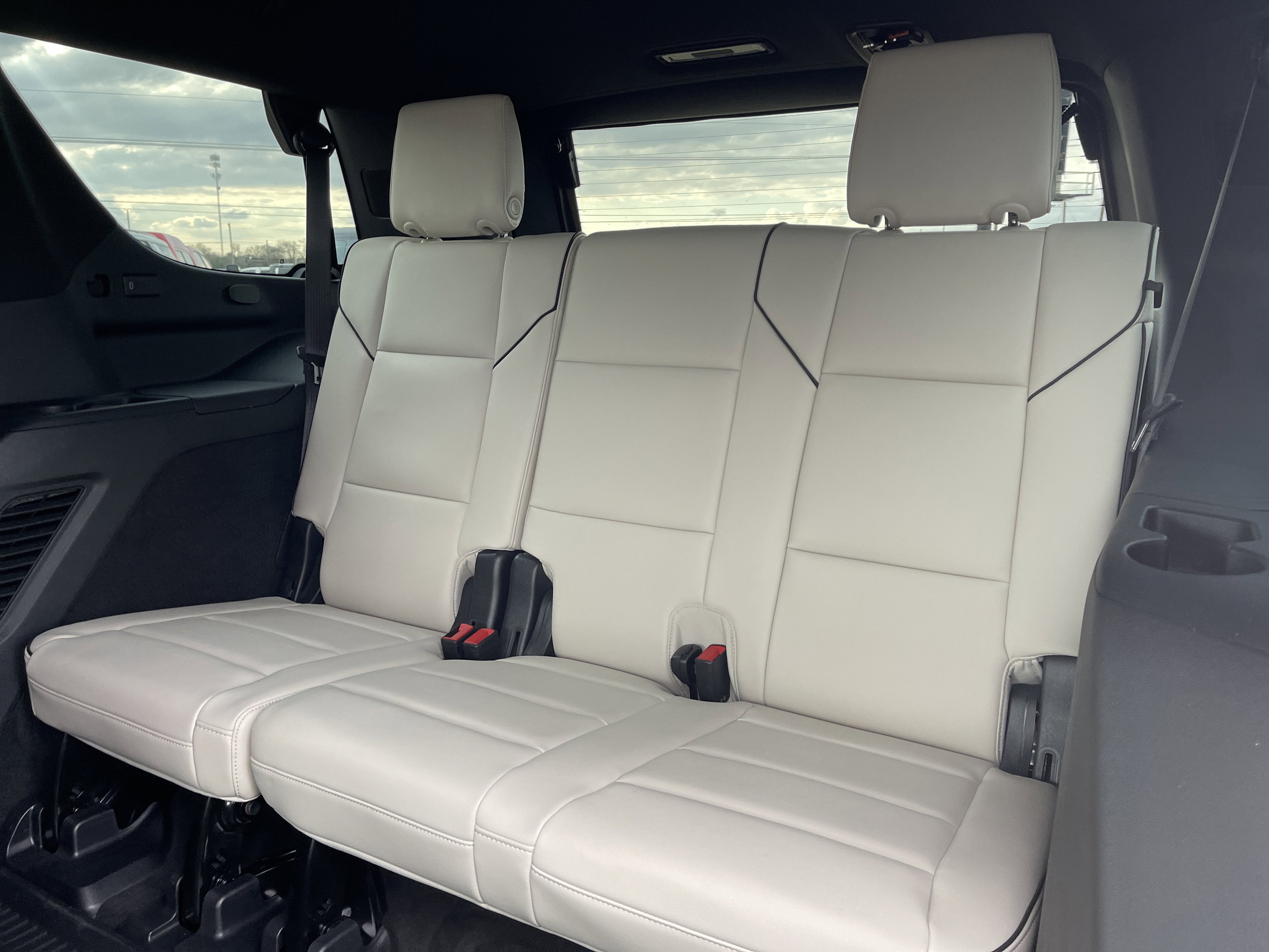 2022 Cadillac Escalade Sport