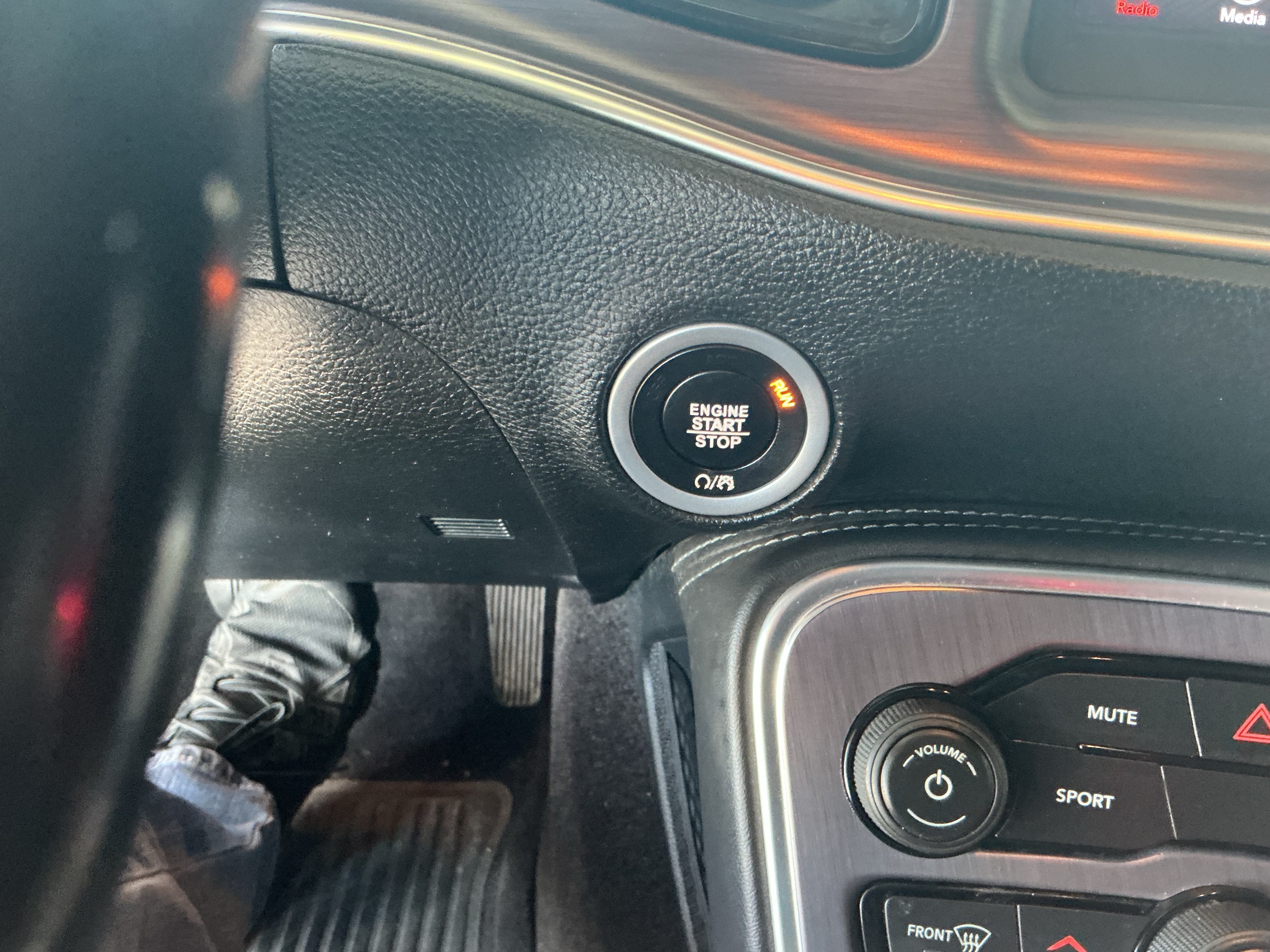 2018 Dodge Challenger SXT