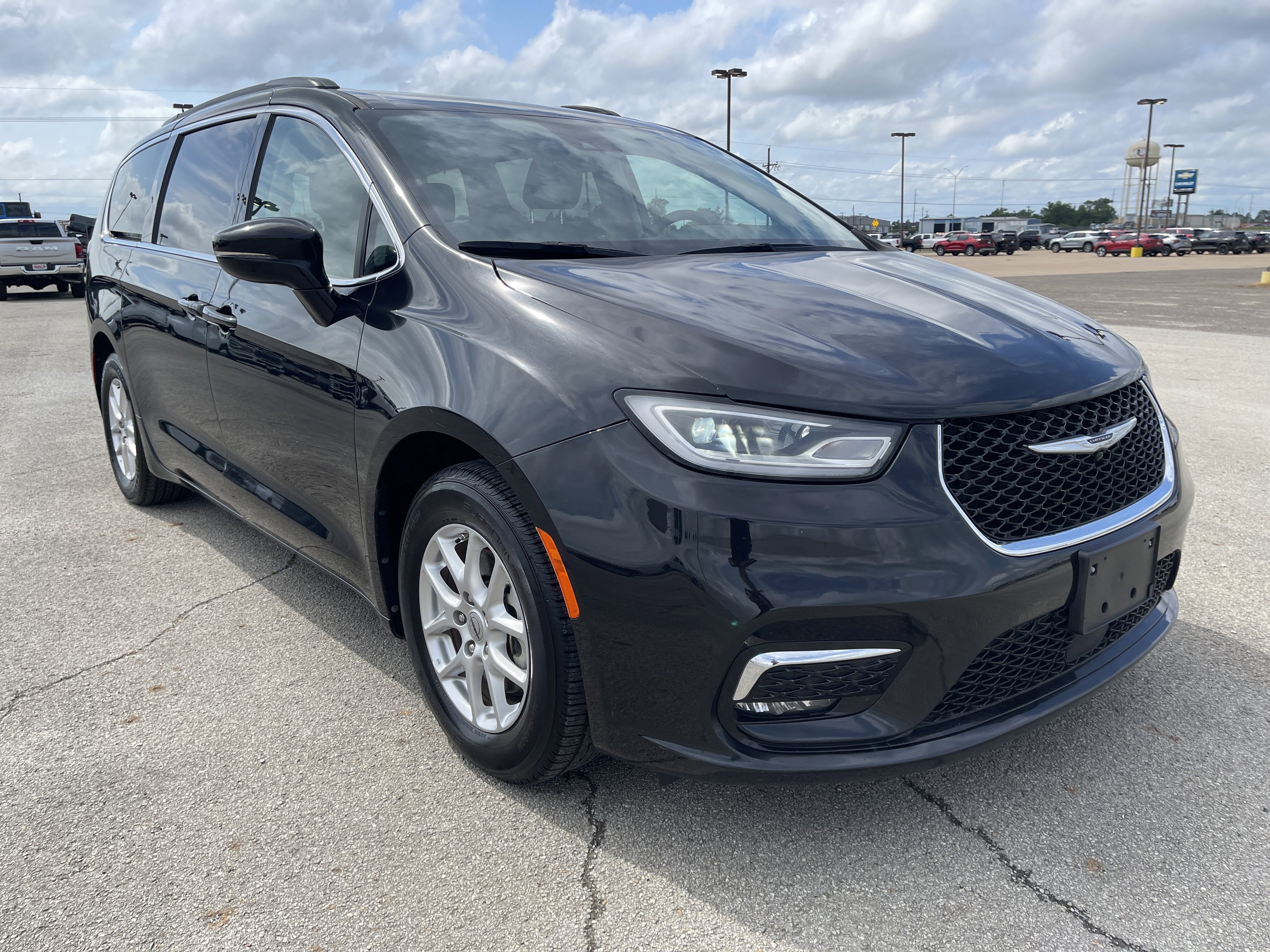 2022 Chrysler Pacifica Touring L