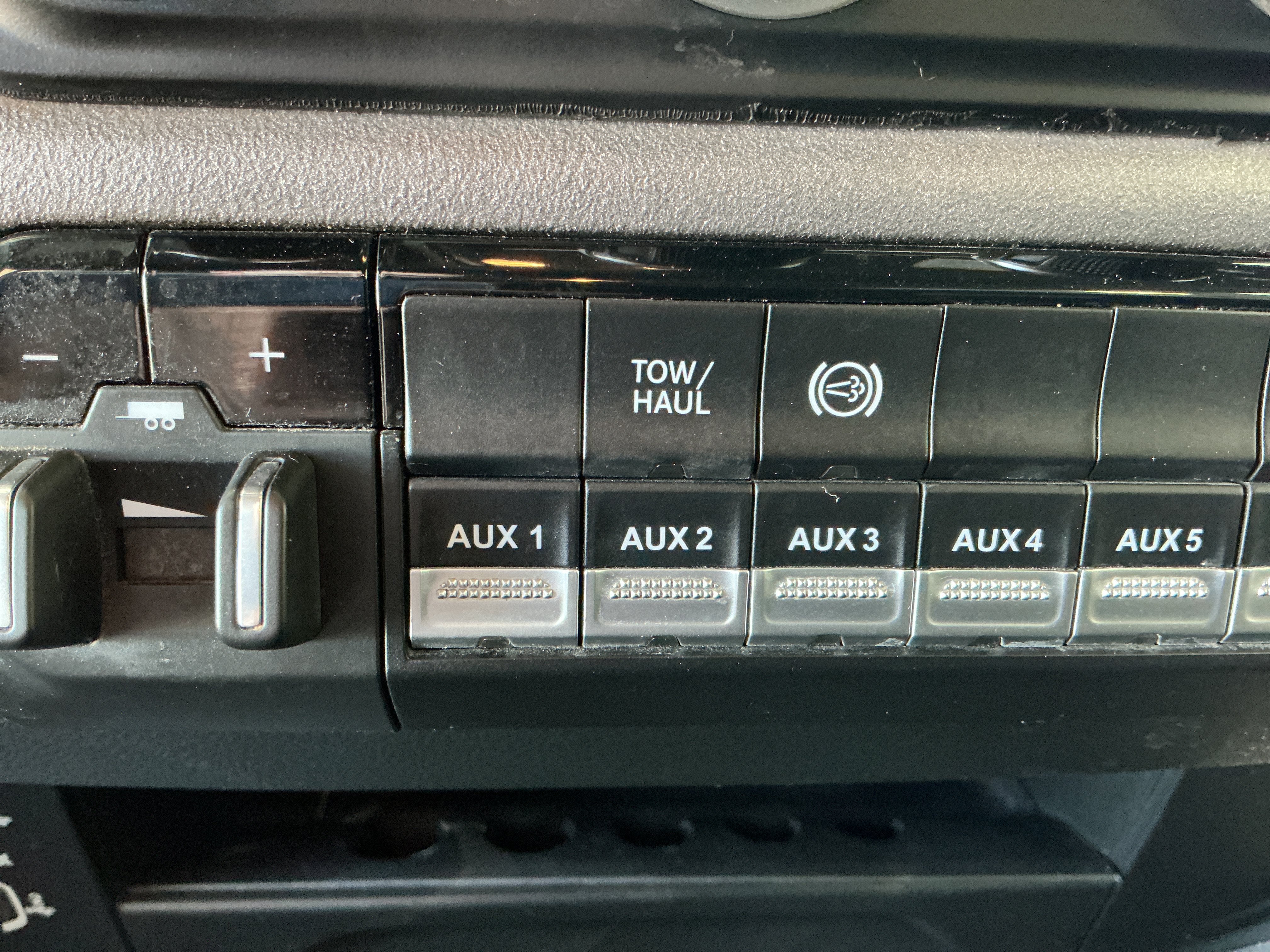 2024 RAM 3500 Chassis Cab Tradesman
