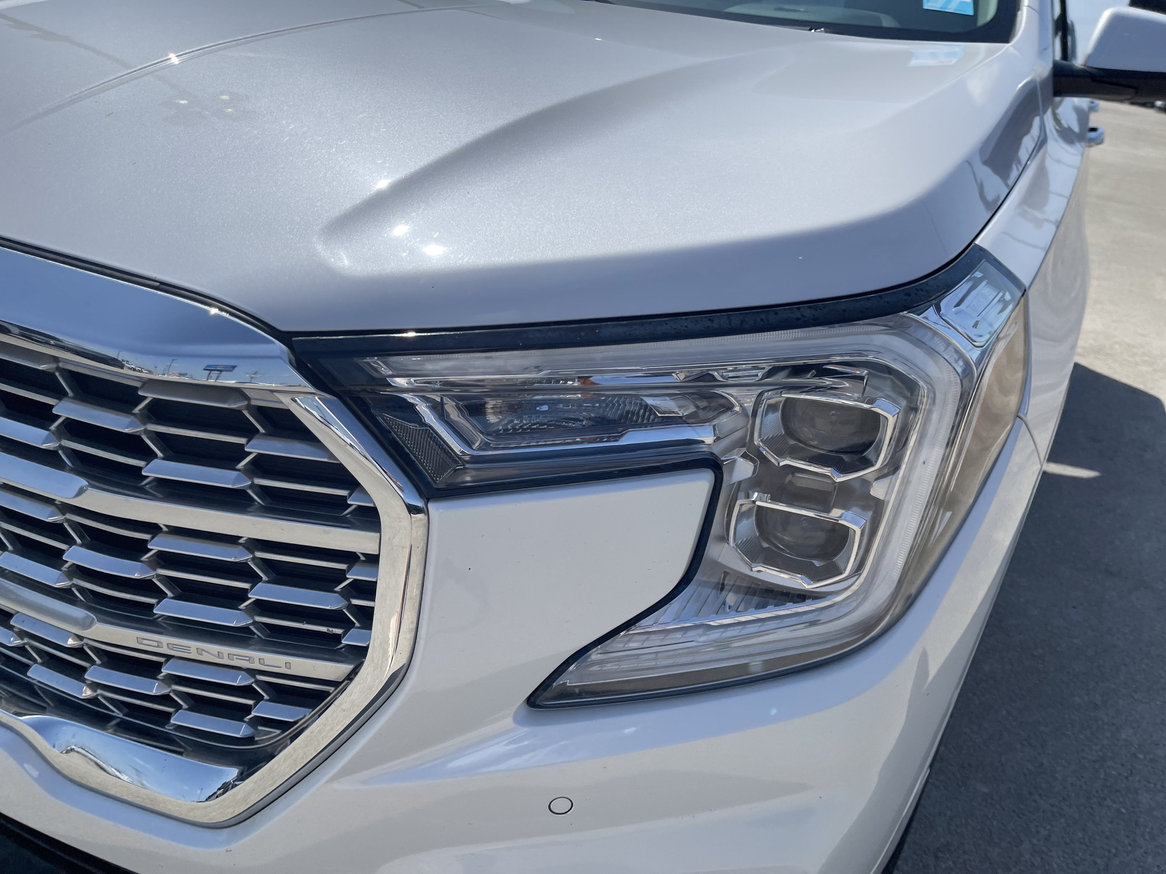 2023 GMC Terrain Denali
