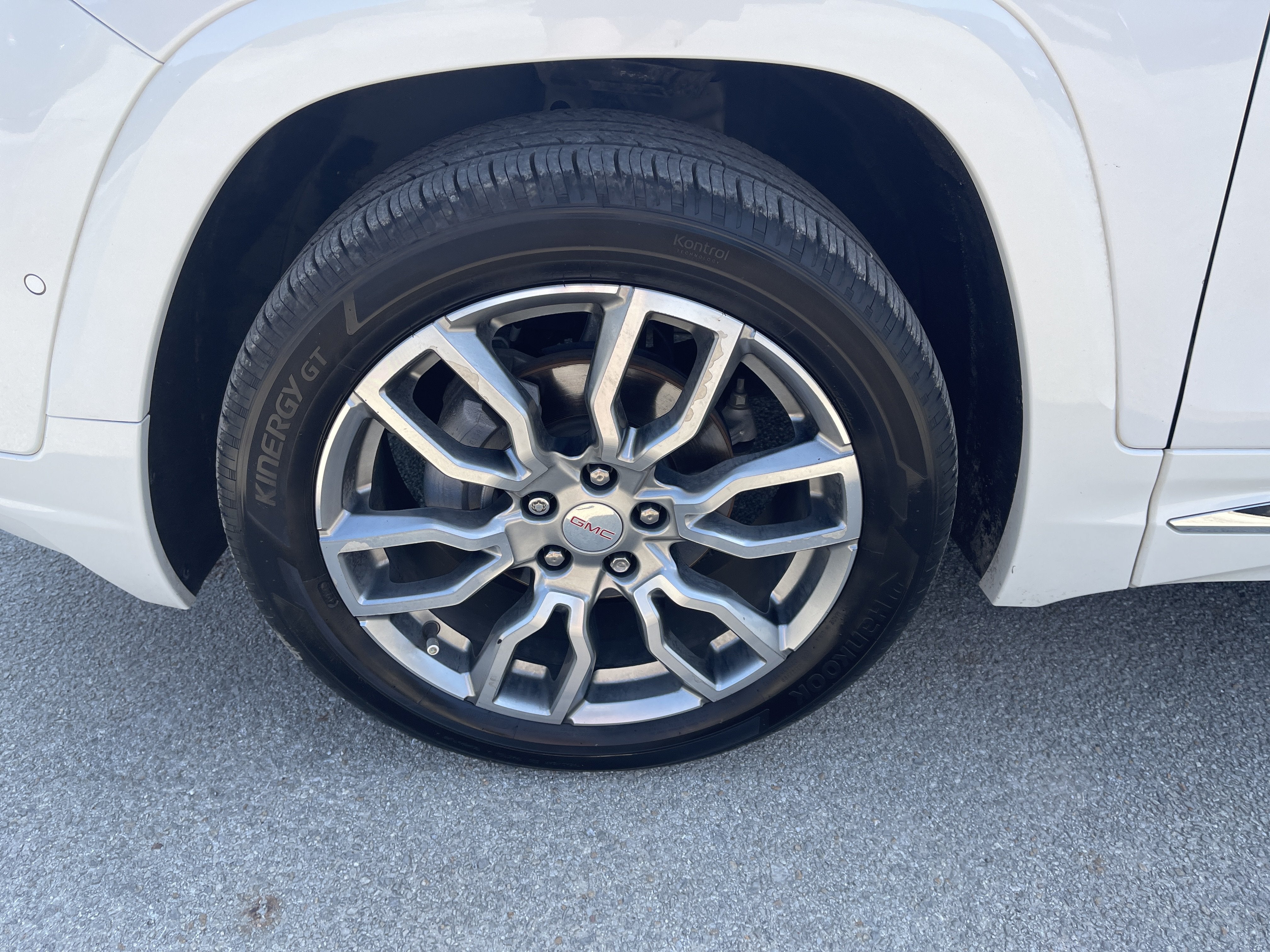 2023 GMC Terrain Denali