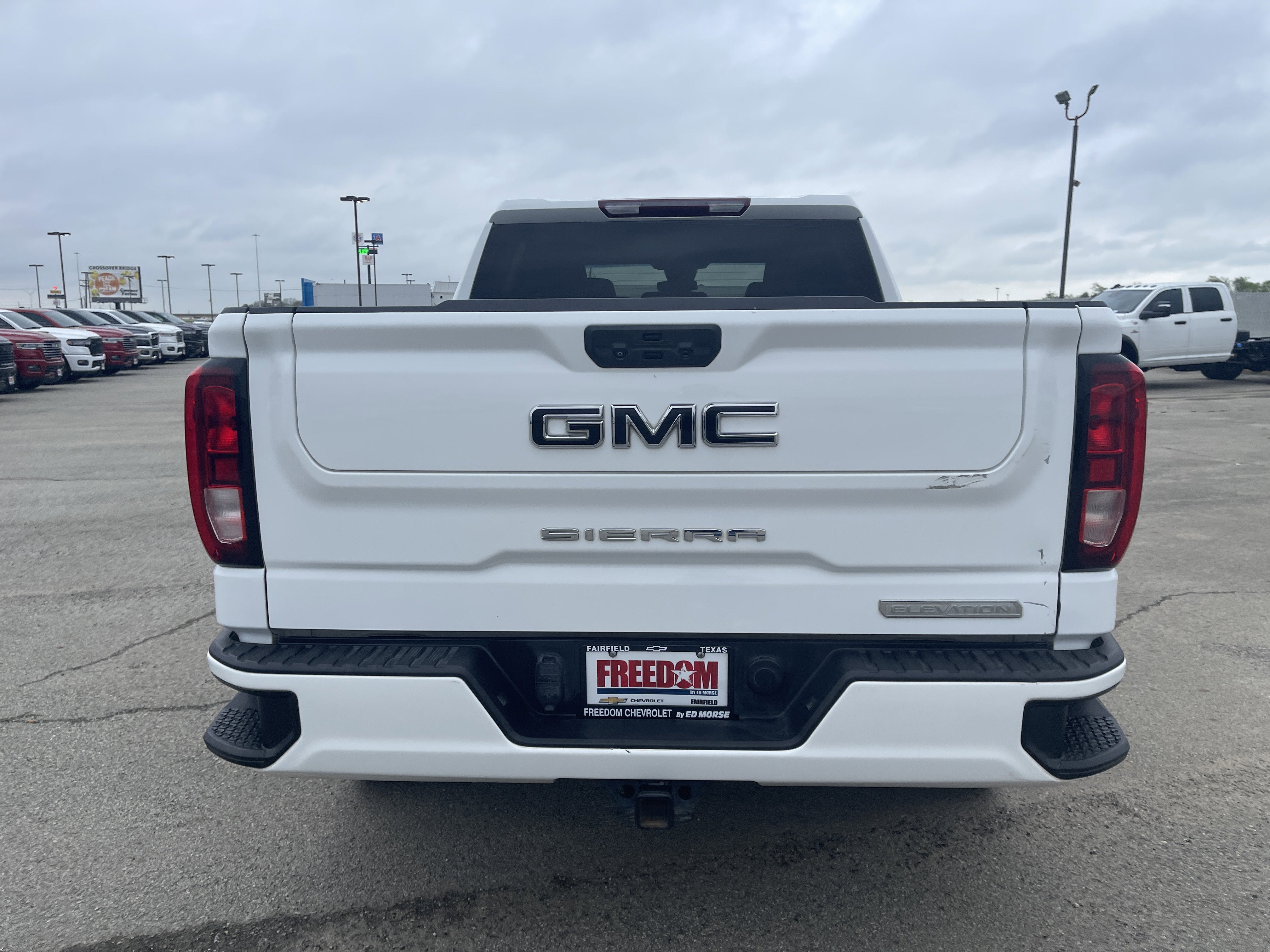 2022 GMC Sierra 1500 Elevation