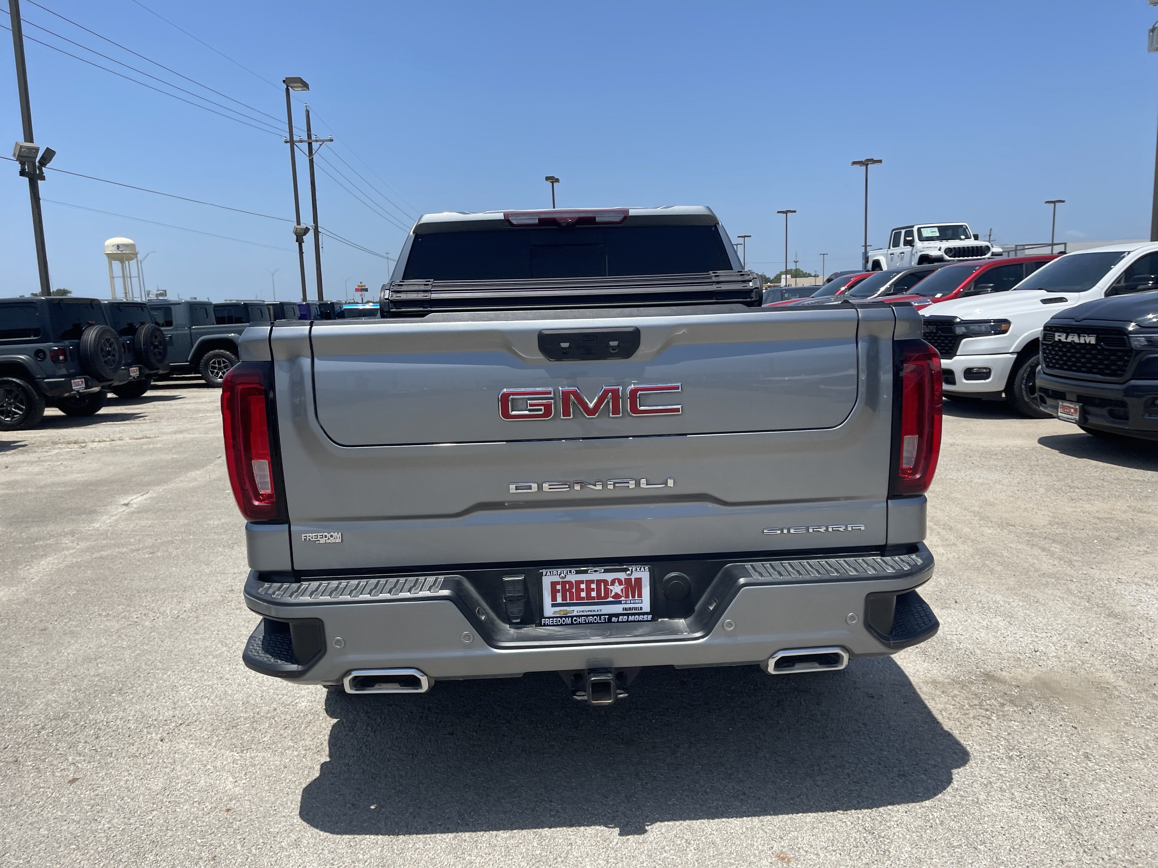 2023 GMC Sierra 1500 Denali