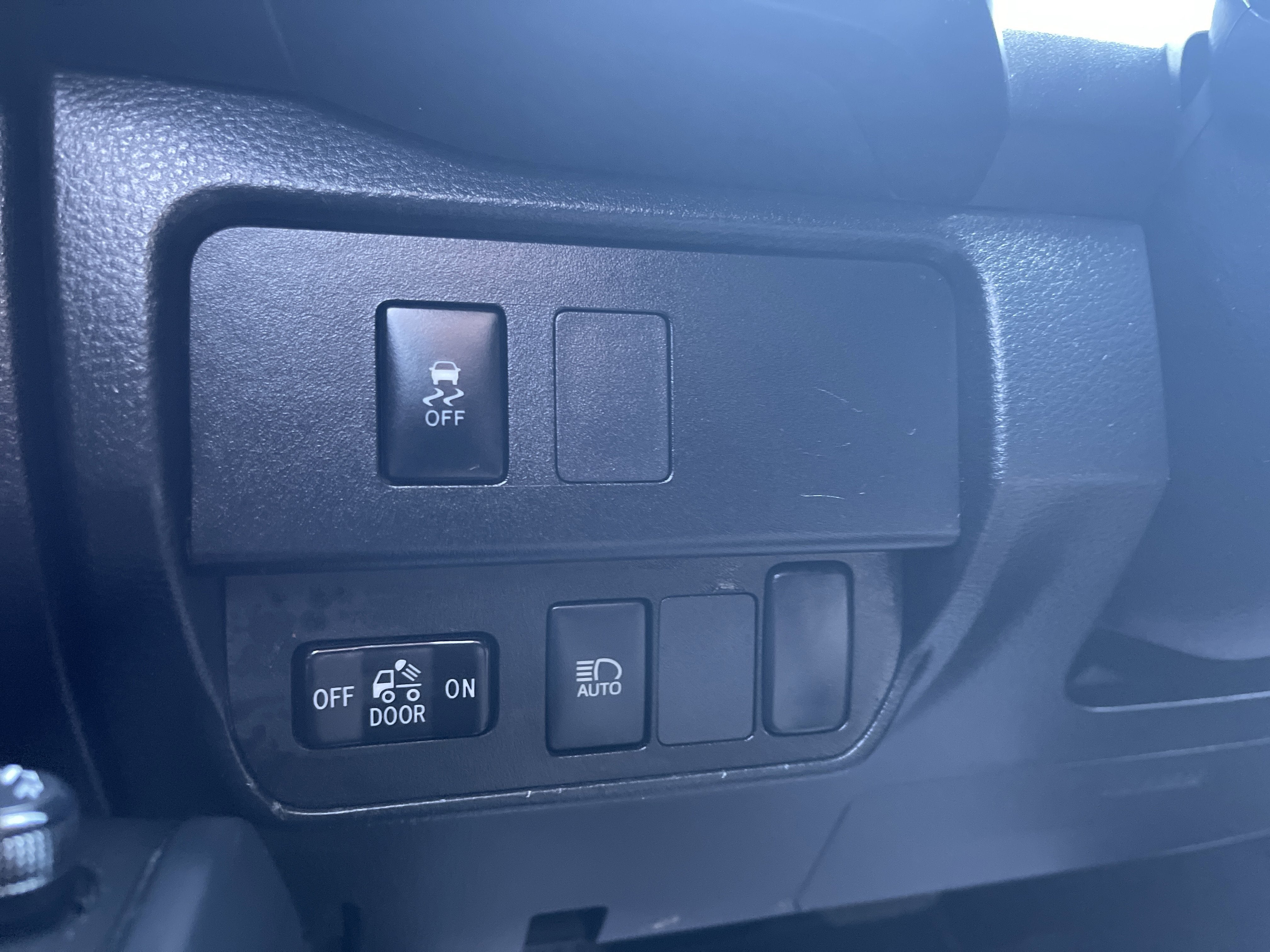 2021 Toyota Tacoma 2WD SR