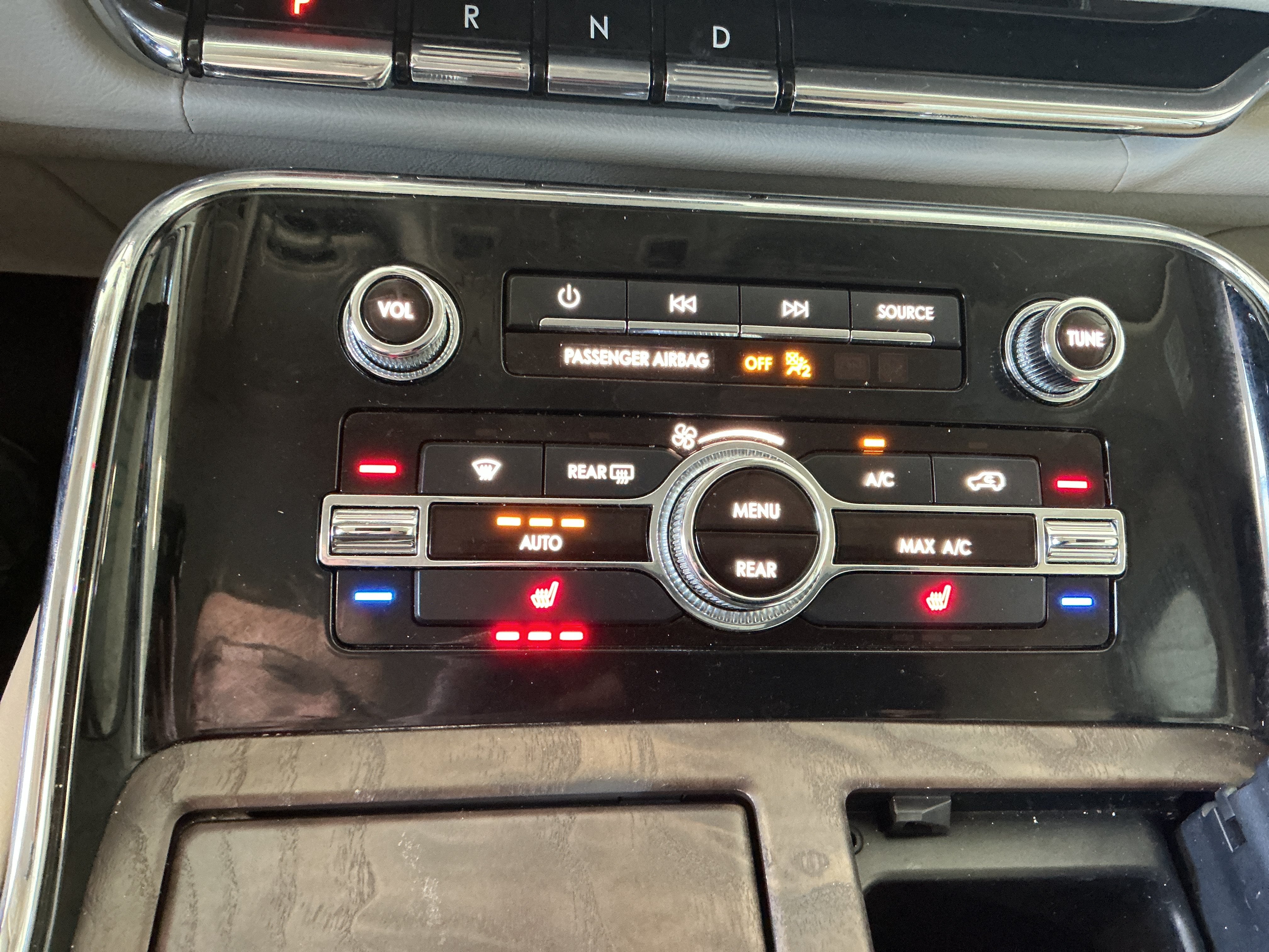 2019 Lincoln Navigator Select