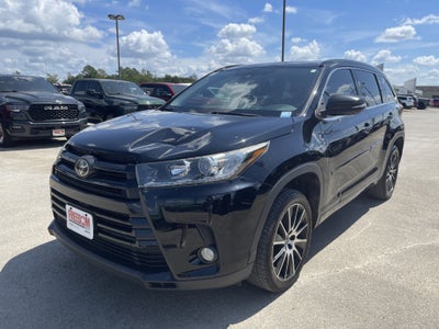 2018 Toyota Highlander SE