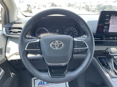 2021 Toyota Sienna Limited