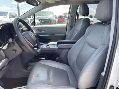 2021 Toyota Sienna Limited