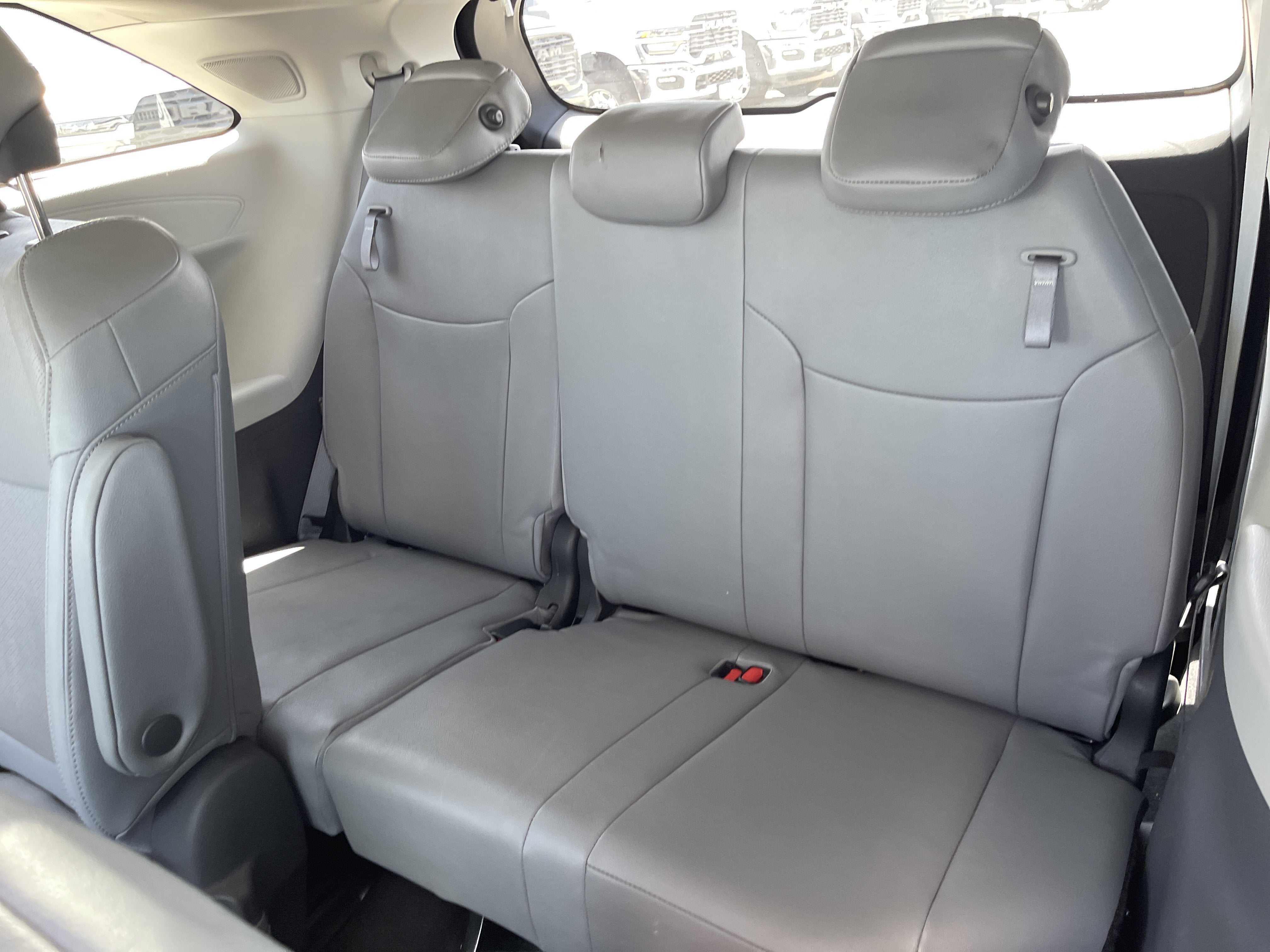 2021 Toyota Sienna Limited