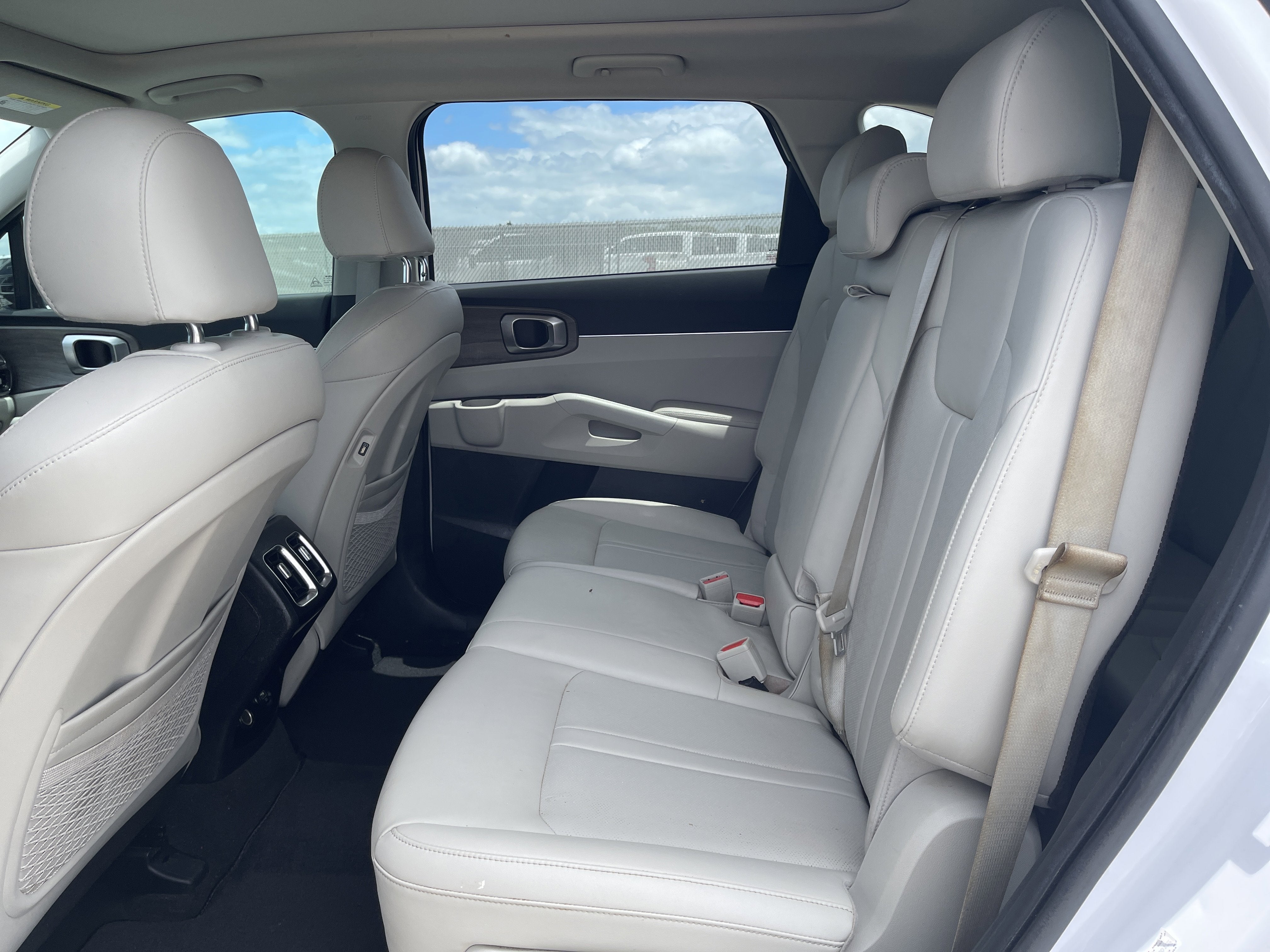 2023 Kia Sorento X-Line S