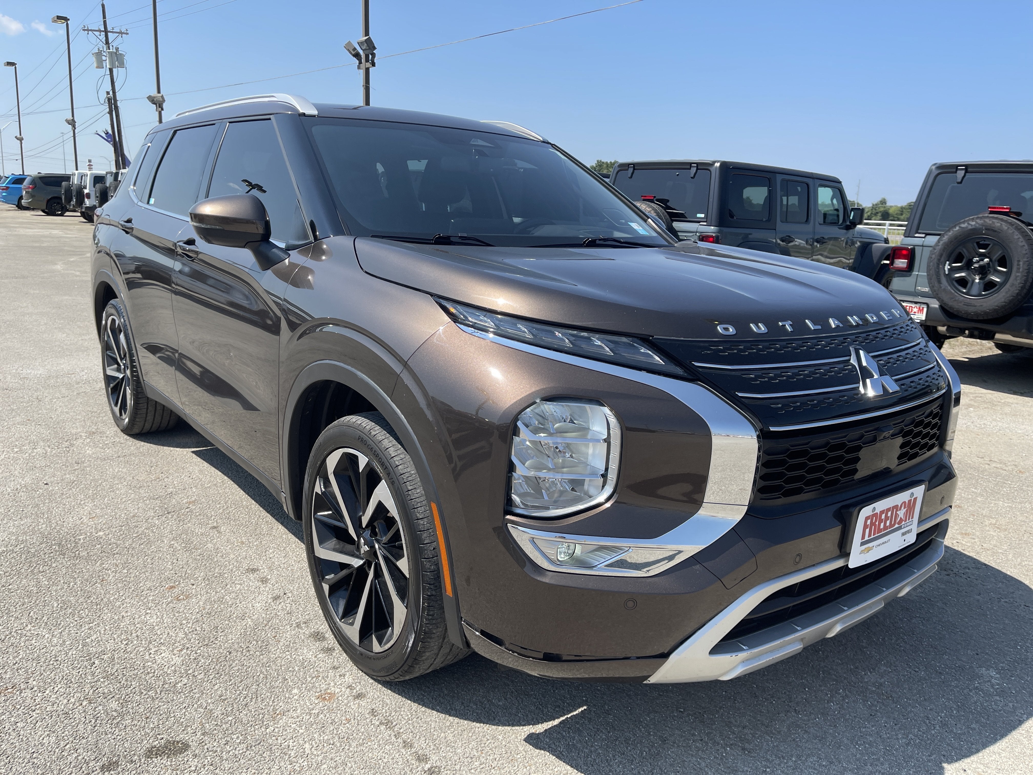 2022 Mitsubishi Outlander SEL
