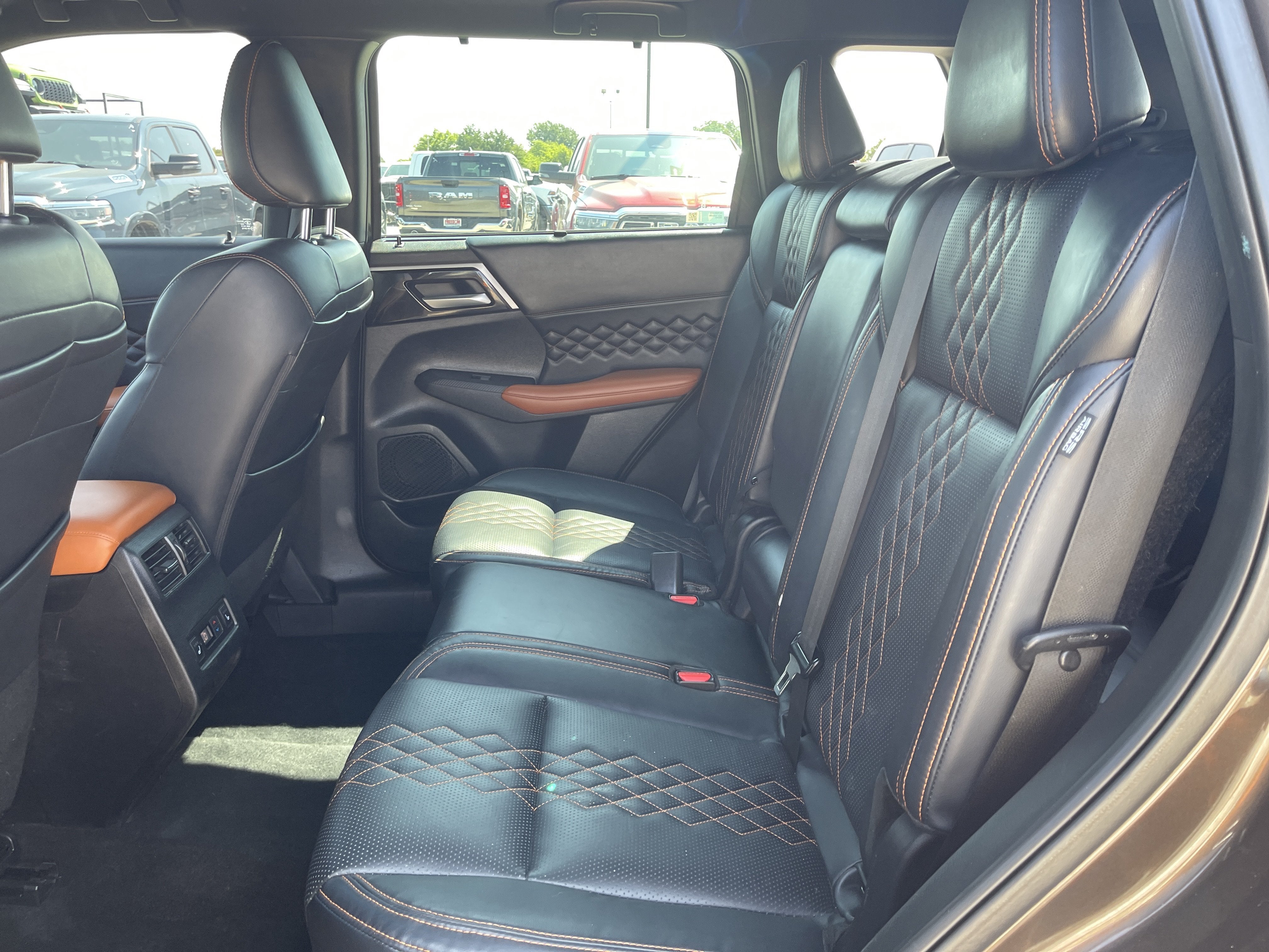 2022 Mitsubishi Outlander SEL