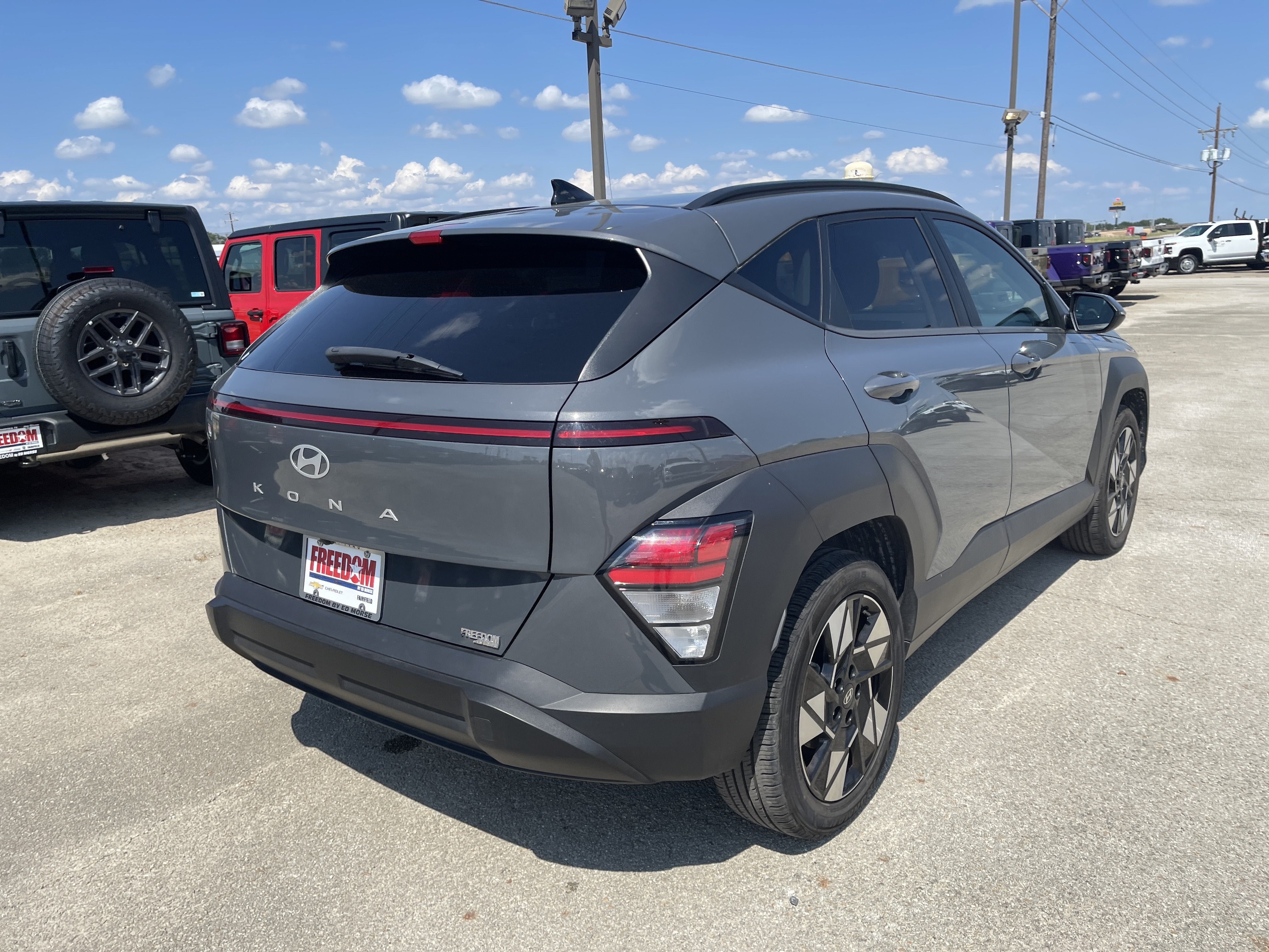 2025 Hyundai Kona SEL
