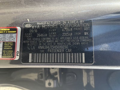 2017 Kia Cadenza Premium