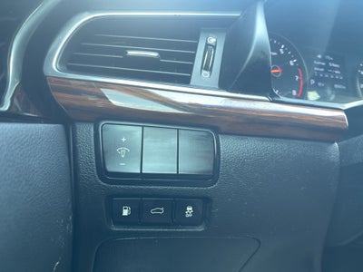 2017 Kia Cadenza Premium