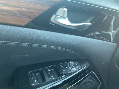 2017 Kia Cadenza Premium
