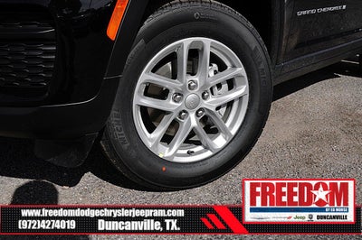 2026 Jeep Grand Cherokee Laredo