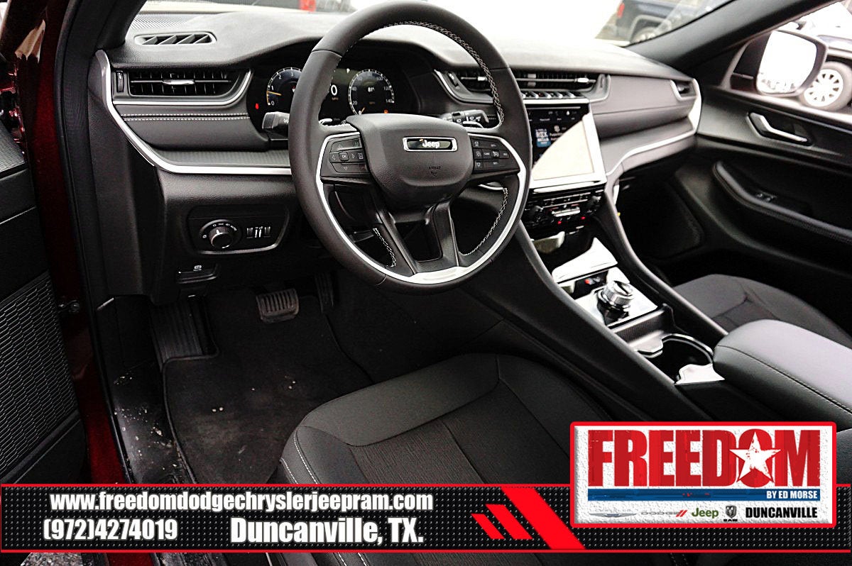 2026 Jeep Grand Cherokee Laredo X