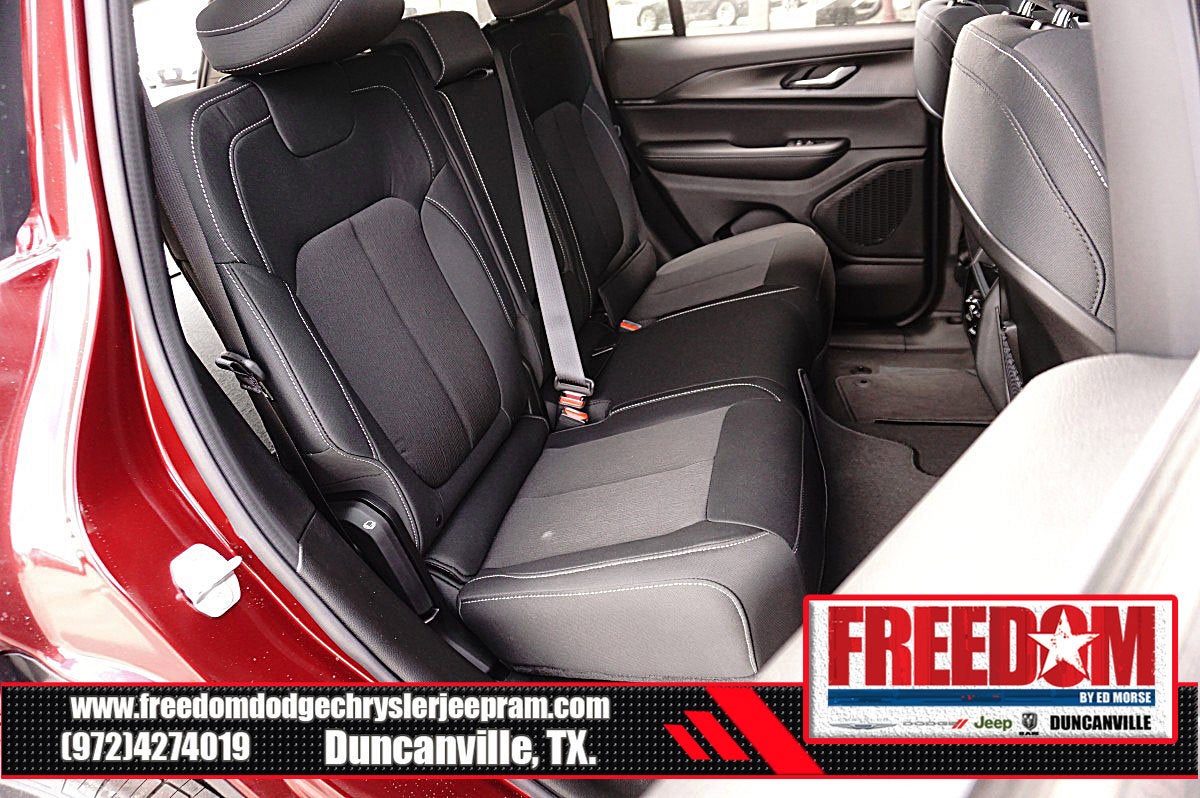 2026 Jeep Grand Cherokee Laredo X