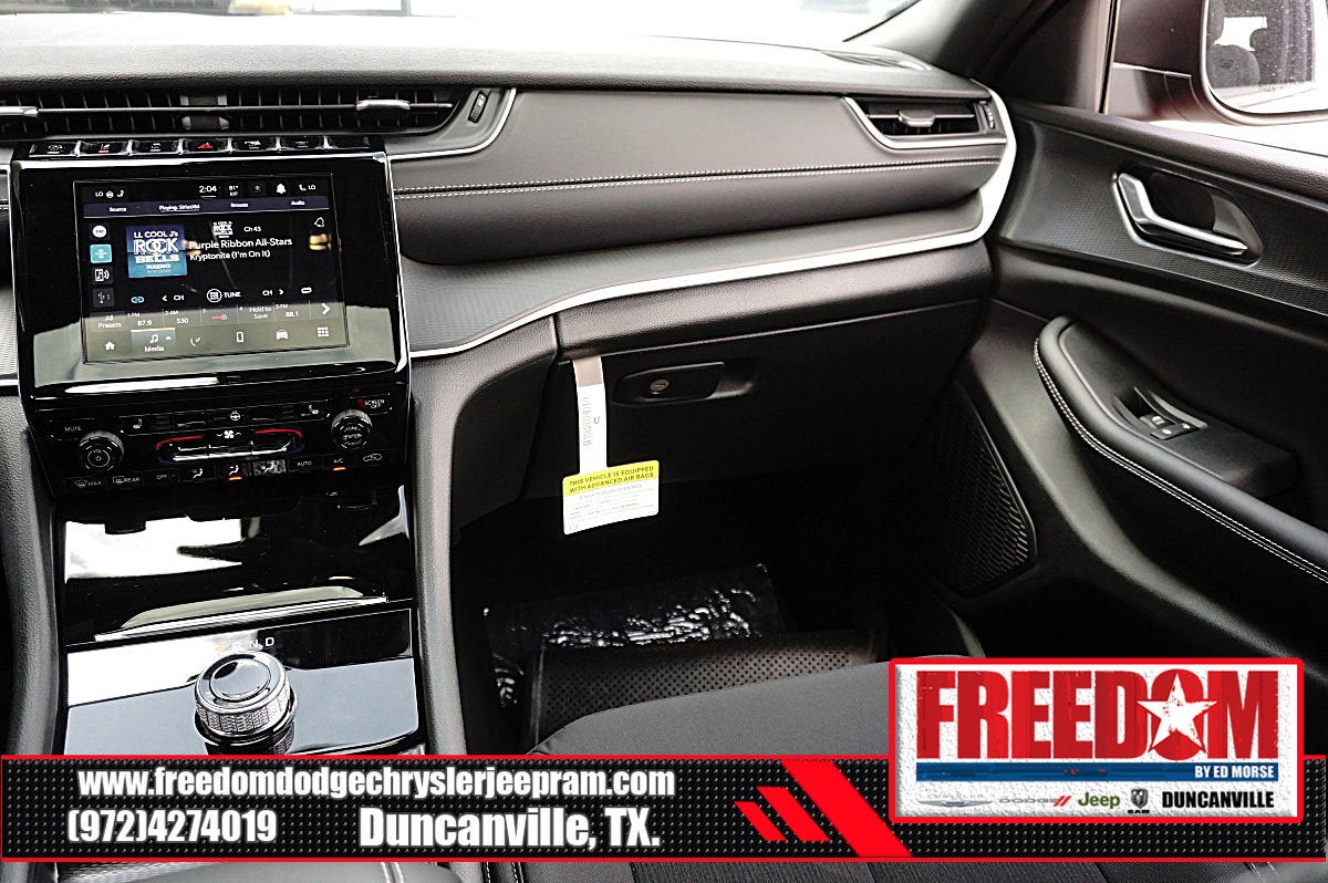 2026 Jeep Grand Cherokee Laredo X