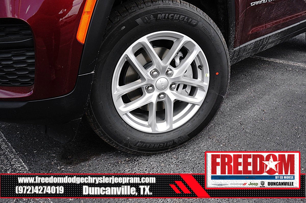 2026 Jeep Grand Cherokee Laredo X