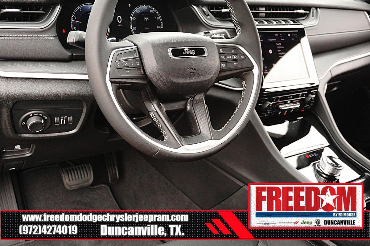 2026 Jeep Grand Cherokee Laredo X