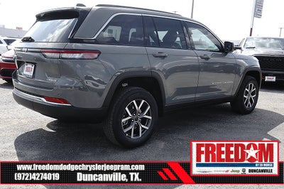 2027 Jeep Grand Cherokee Laredo X