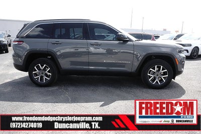 2027 Jeep Grand Cherokee Laredo X