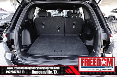 2027 Jeep Grand Cherokee Laredo