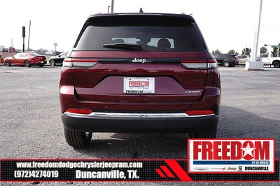 2026 Jeep Grand Cherokee Laredo