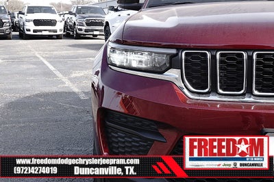 2026 Jeep Grand Cherokee Laredo