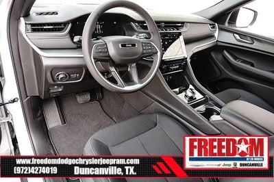 2025 Jeep Grand Cherokee Laredo X